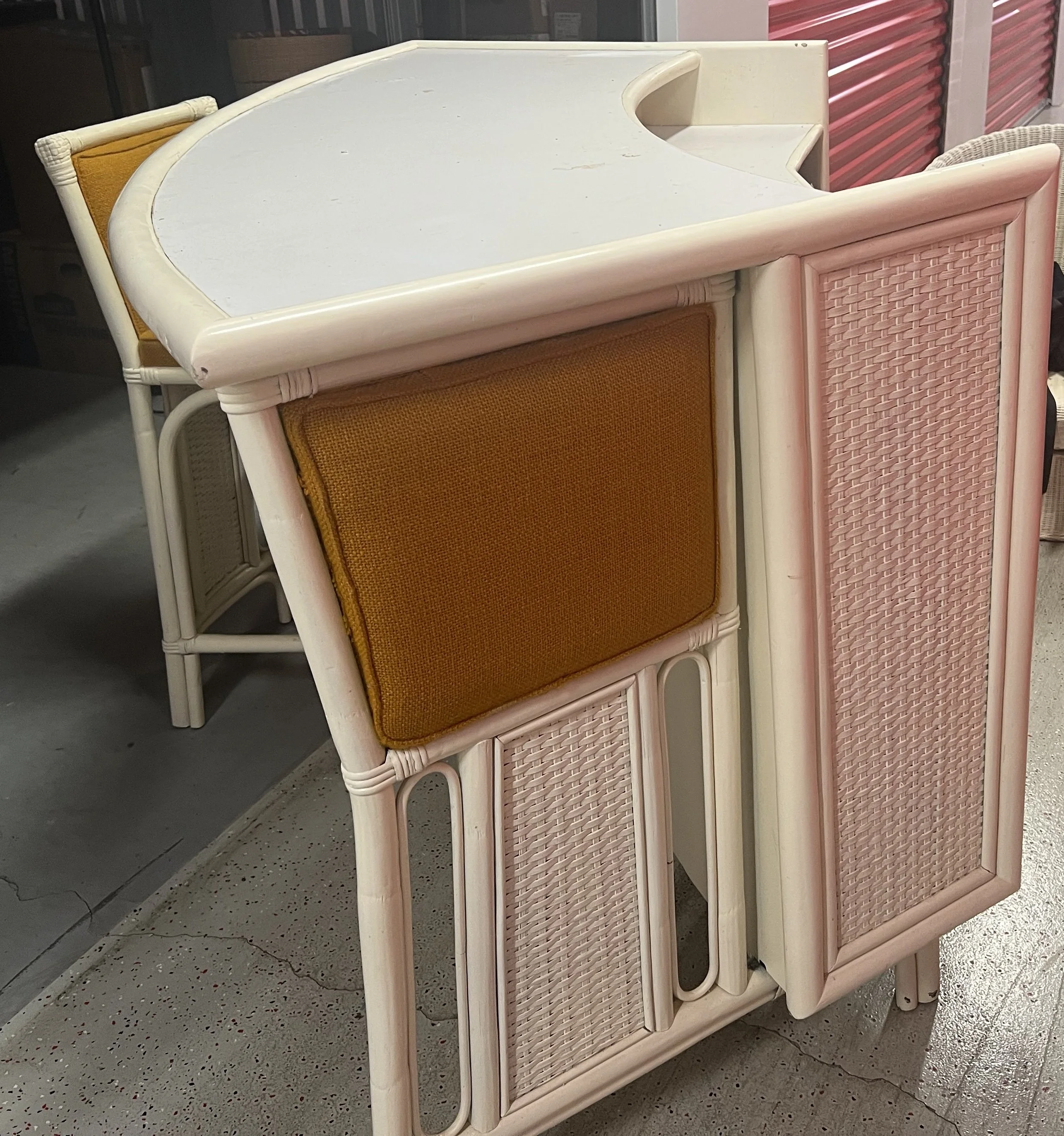 Item 19-Wicker Nesting Bar Set2.jpg