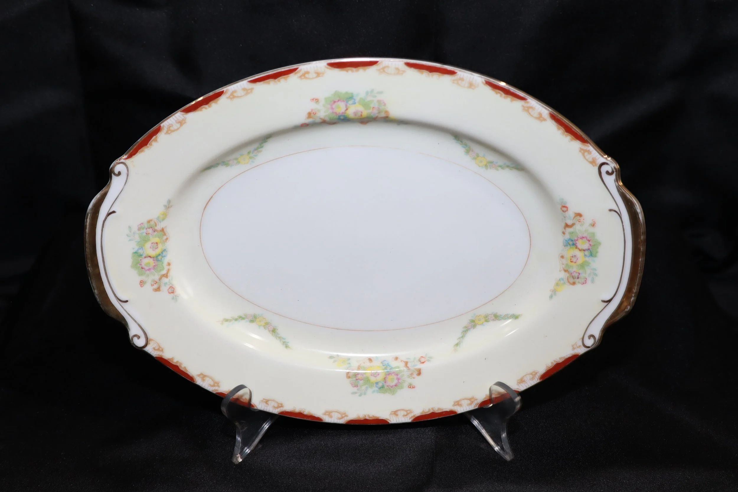 Oval Empress China plate circa 1940s