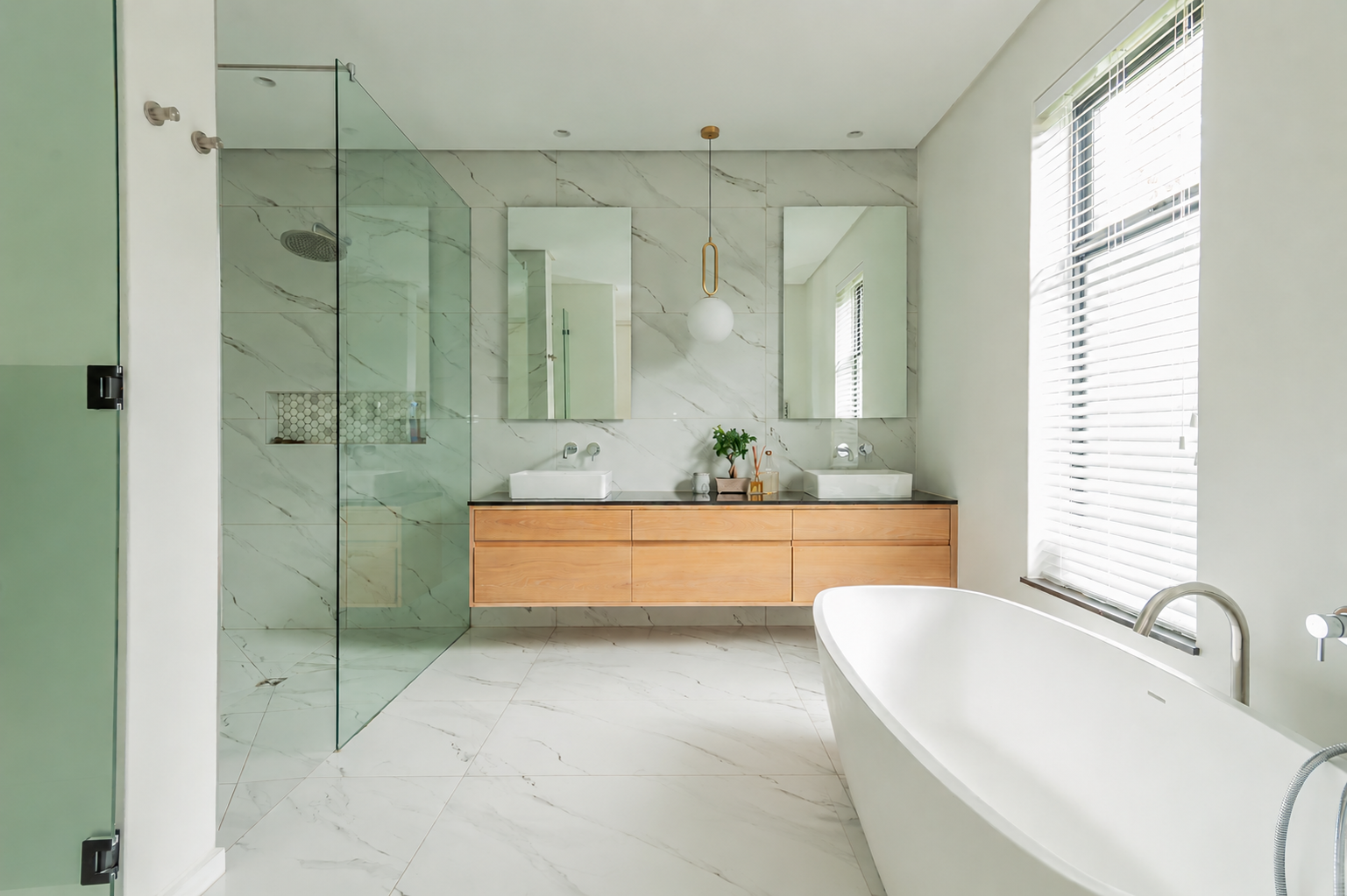 luxury bathroom