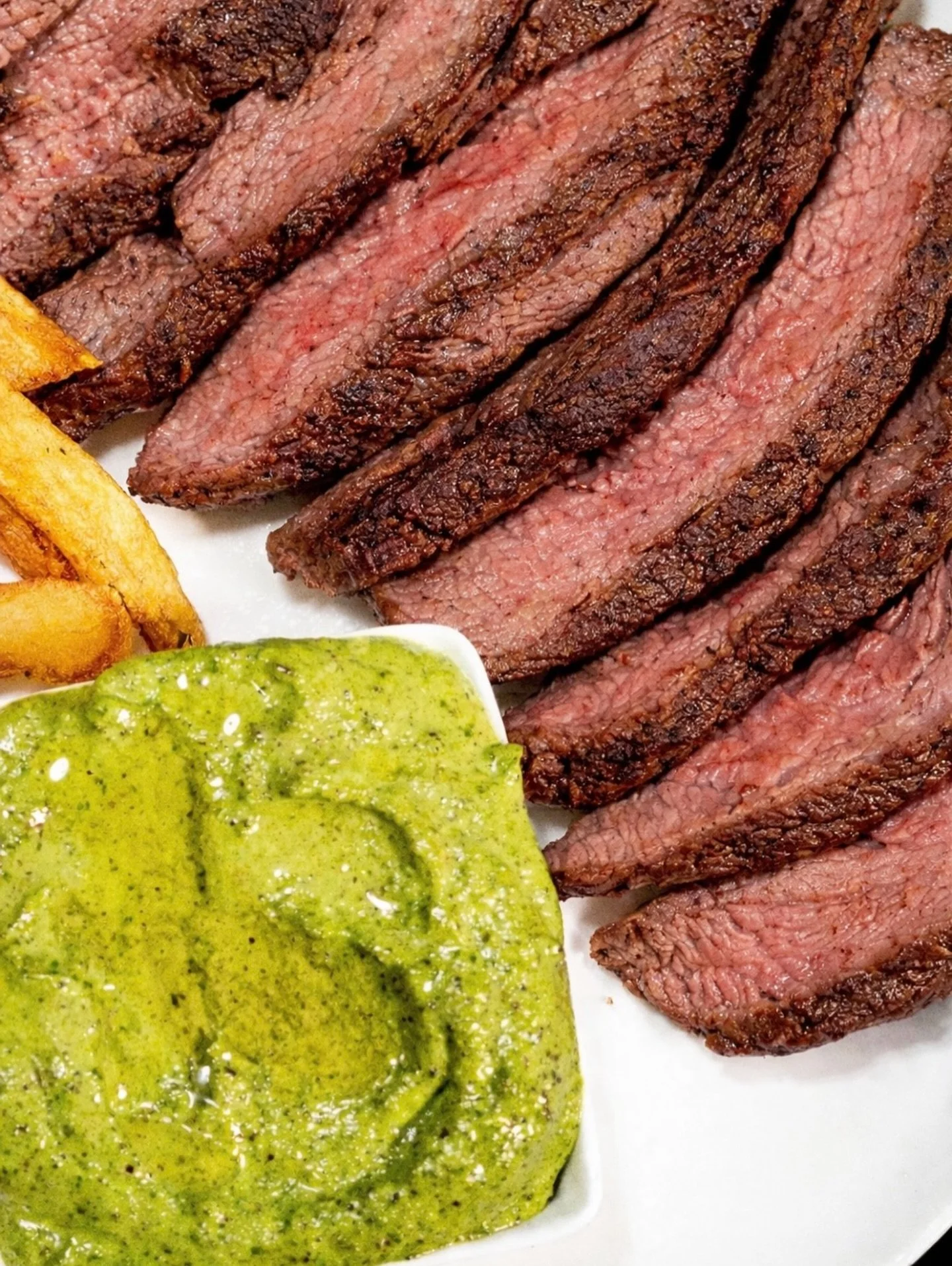 Le silence &agrave; la table, il dira tout 😌