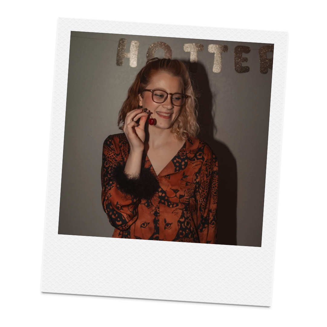 about lillian henke, owner and founder of star systems co virtual assistant, virtual assistance for small businesses, seo expert, social media marketing, blogging, email marketing, pinterest management