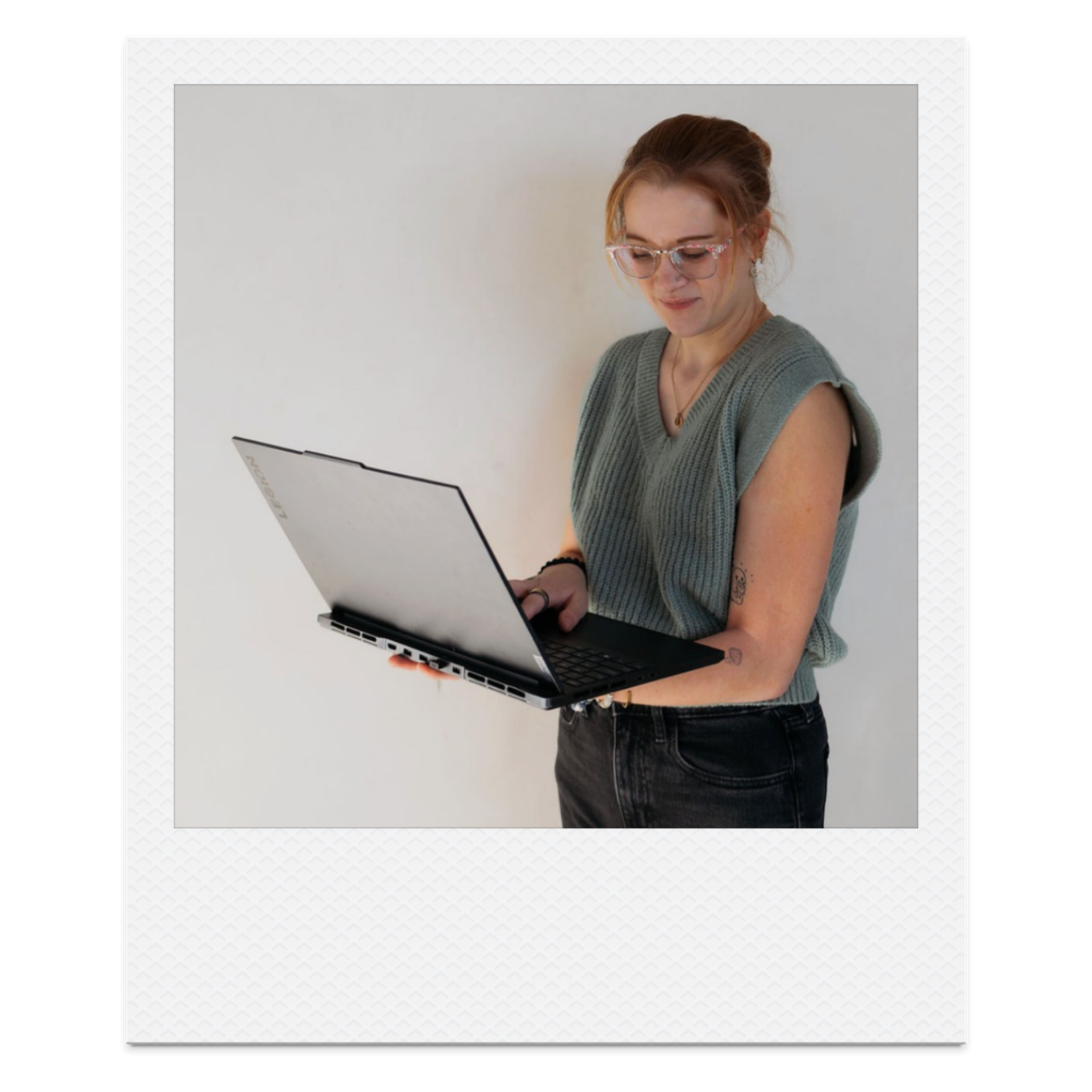 lillian henke, owner of star systems co virtual assistant, virtual assistance for small businesses, seo expert, social media marketing, blogging, email marketing, pinterest management