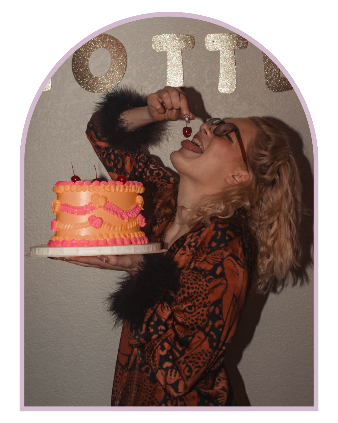 lillian henke, founder of star systems co virtual assistant, seo expert, social media marketing, blogging, email marketing, pinterest management