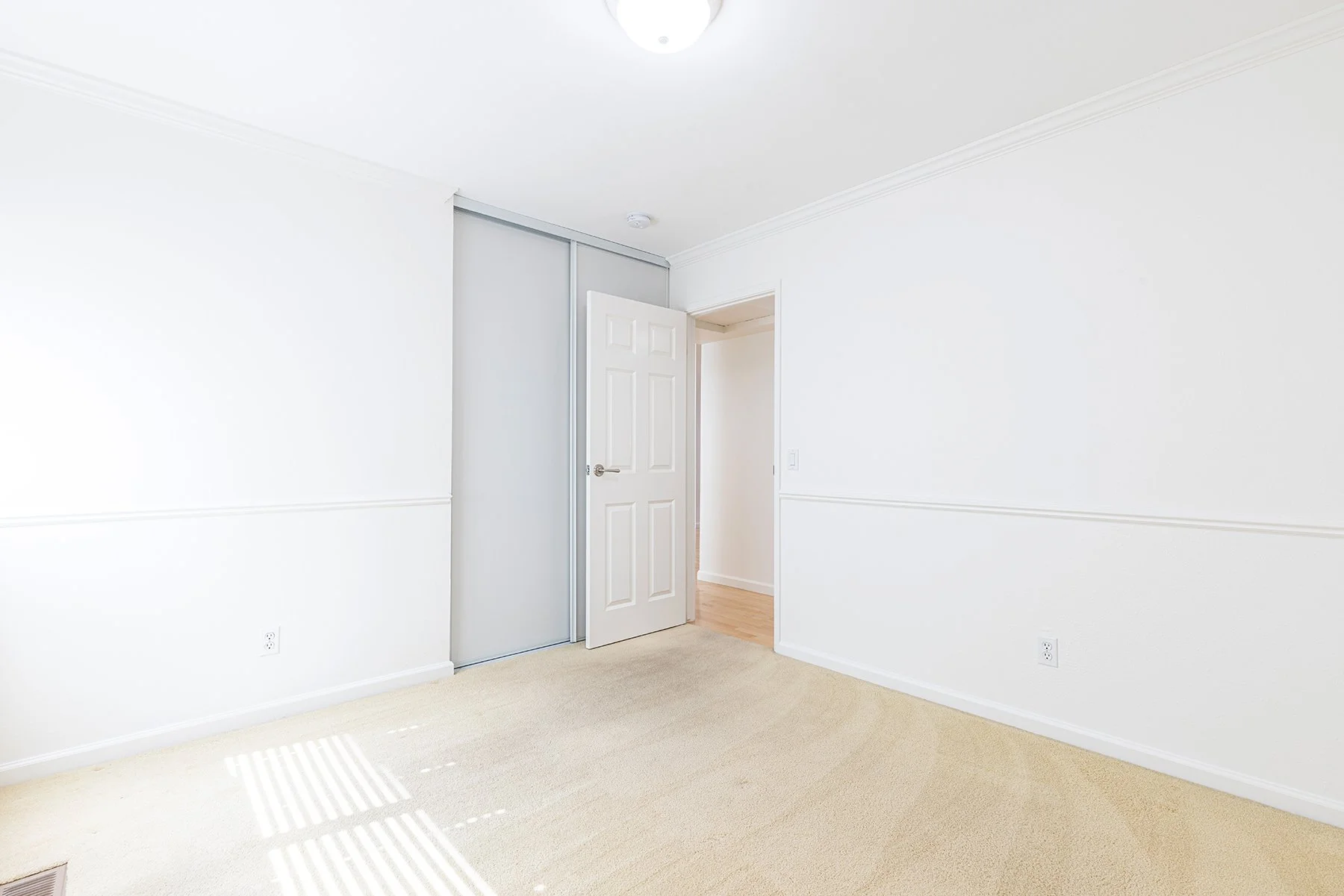 1105 Bedroom One-002.jpg