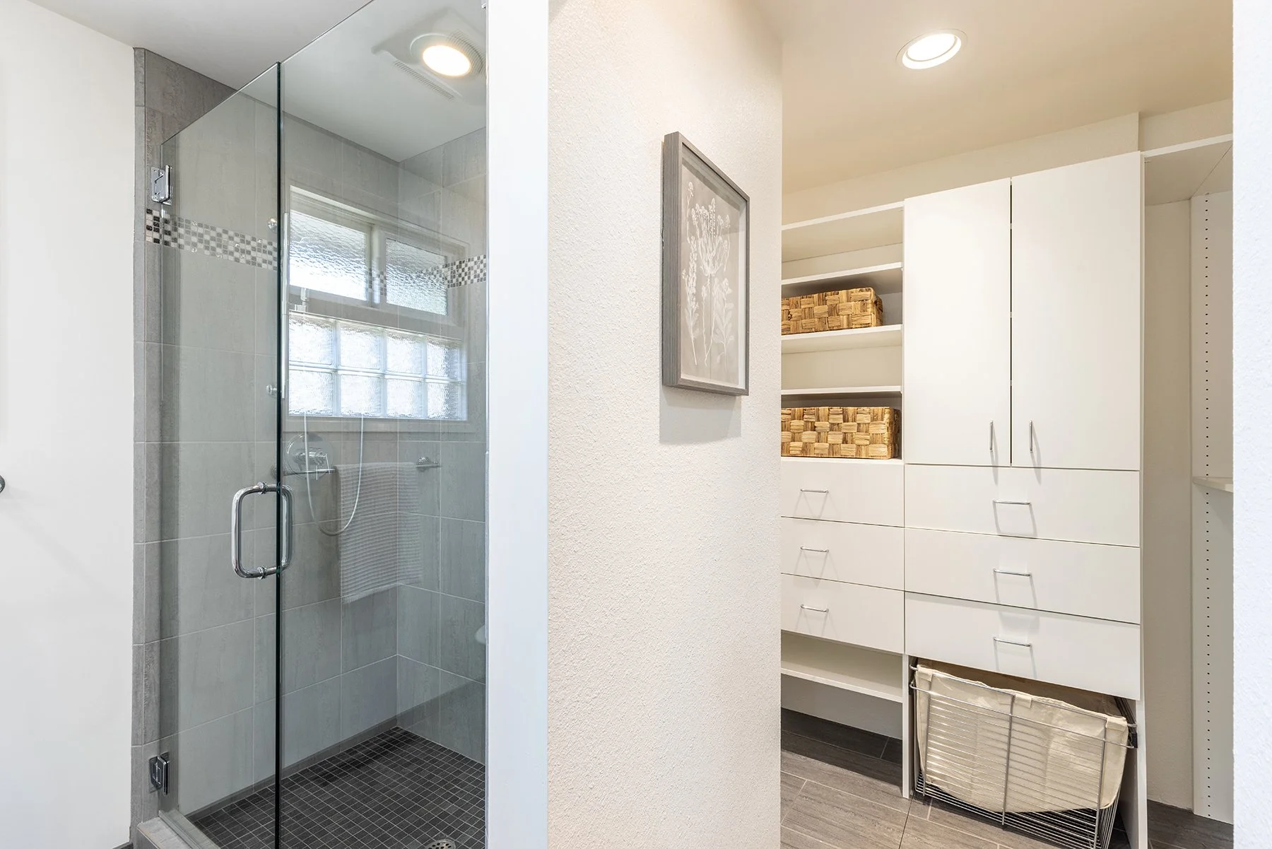 1150 Bathroom Two-002.jpg