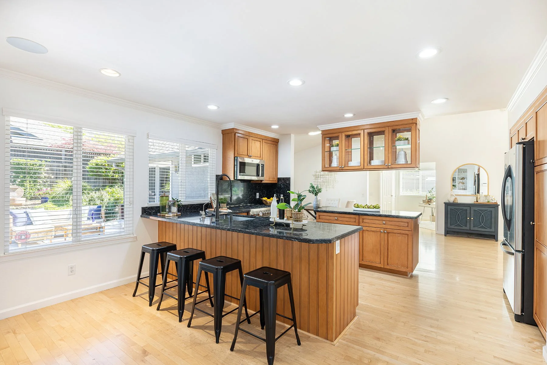 0600 Kitchen-002.jpg