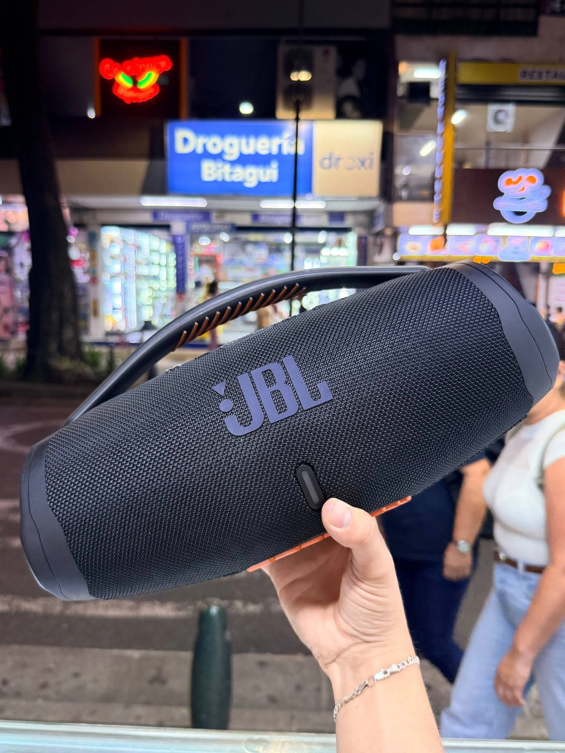 JBL Bombox 3 Replica