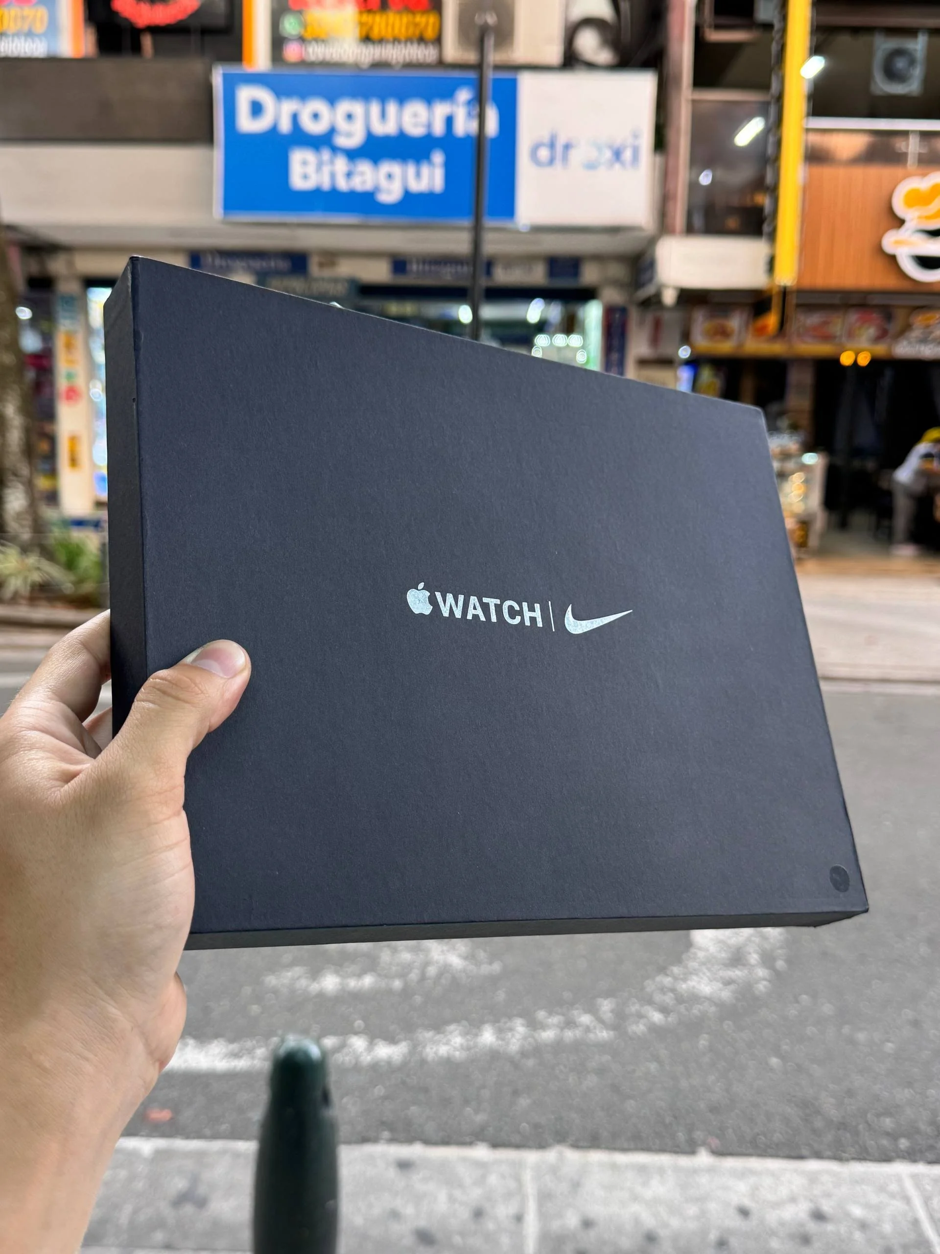 Combo Smart Watch Nike + AirPods + 7 Correas