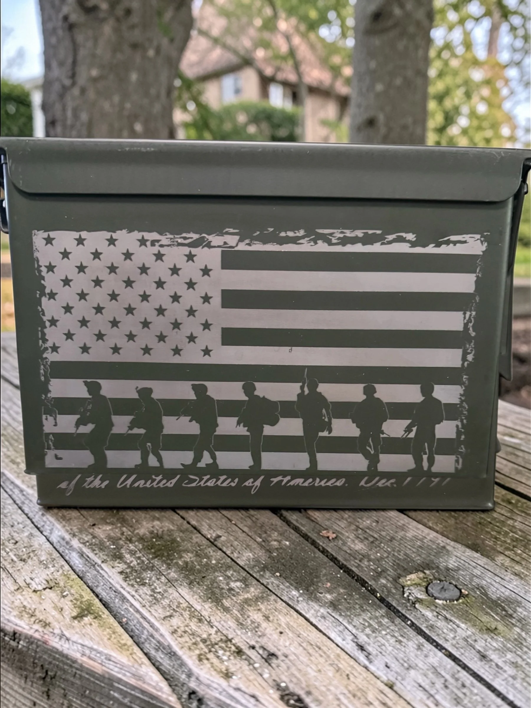 .50 Caliber Can - Flag with Soldiers