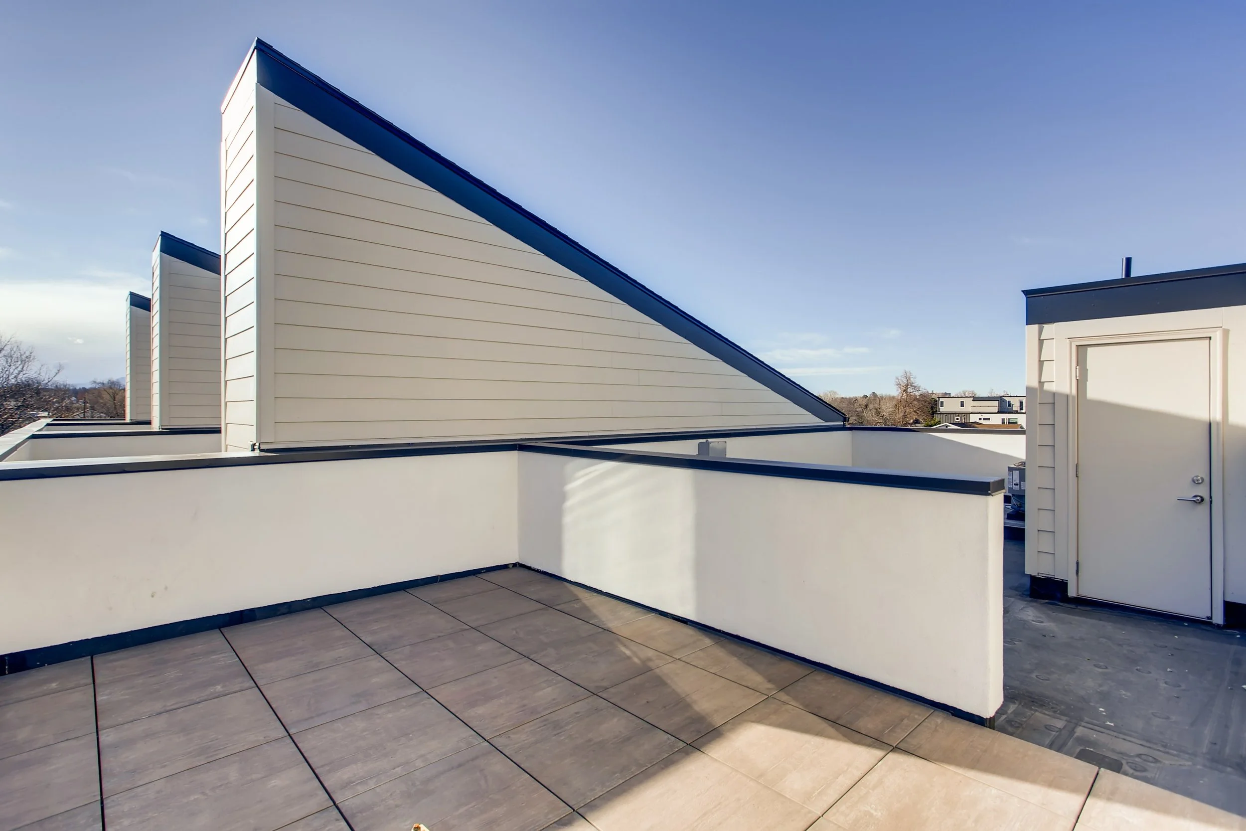 42 Patio 1583950098546.jpg