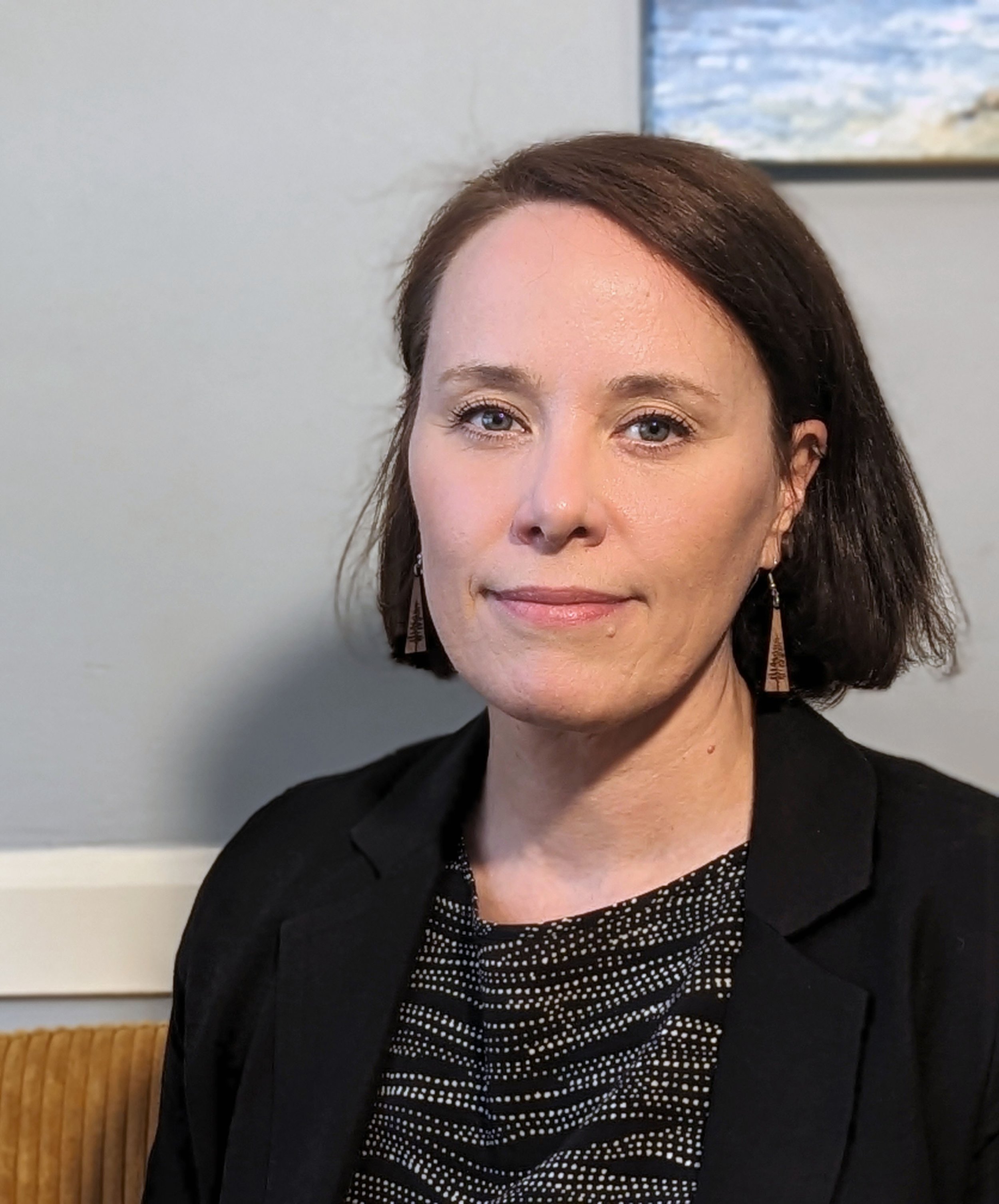 Magda Hayton, MS, LPC< BC-TMH, psychotherapist offering online therapy in Missouri and Canada