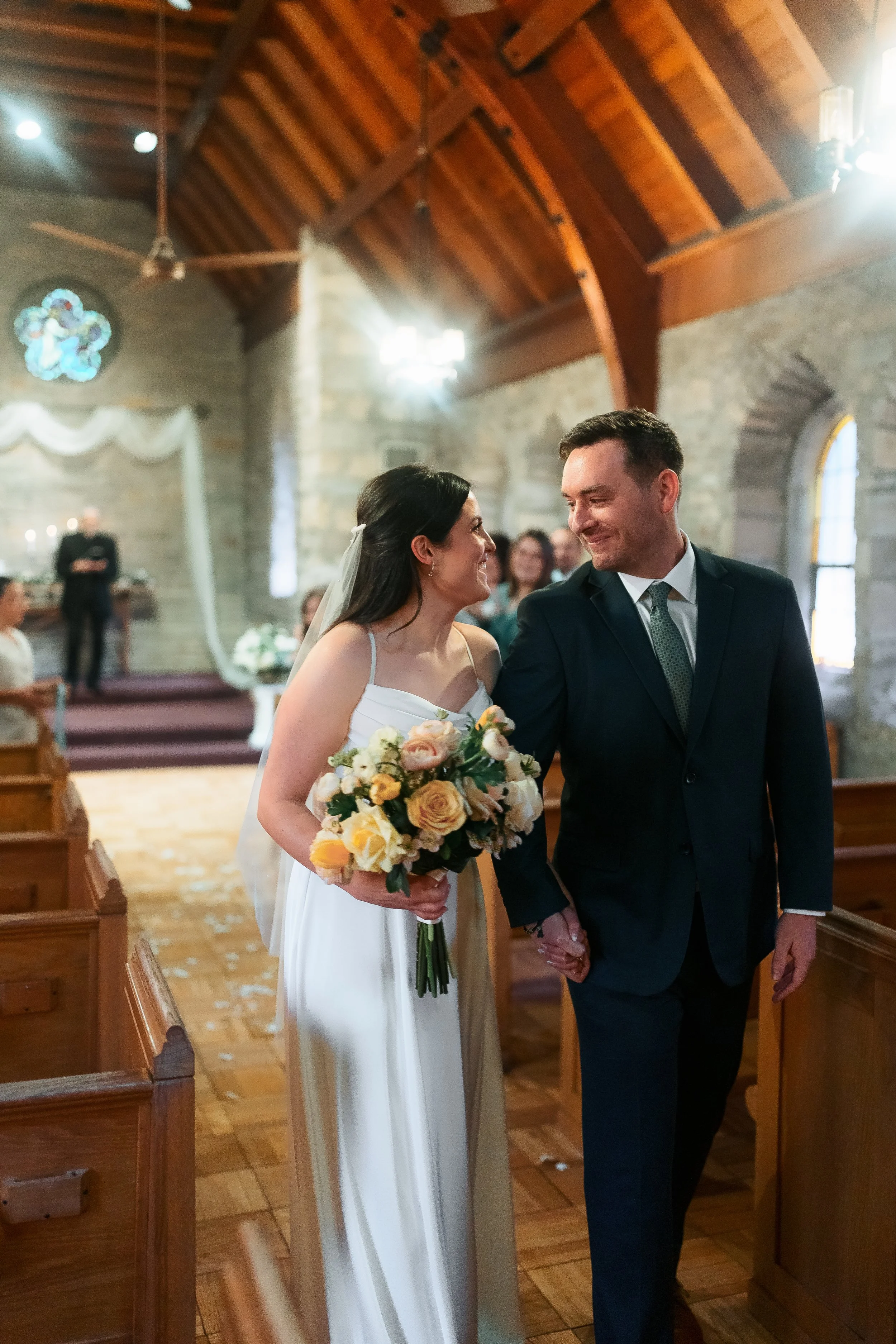 savanah-tyler-pilgrim-chapel-kcmo-20.jpg