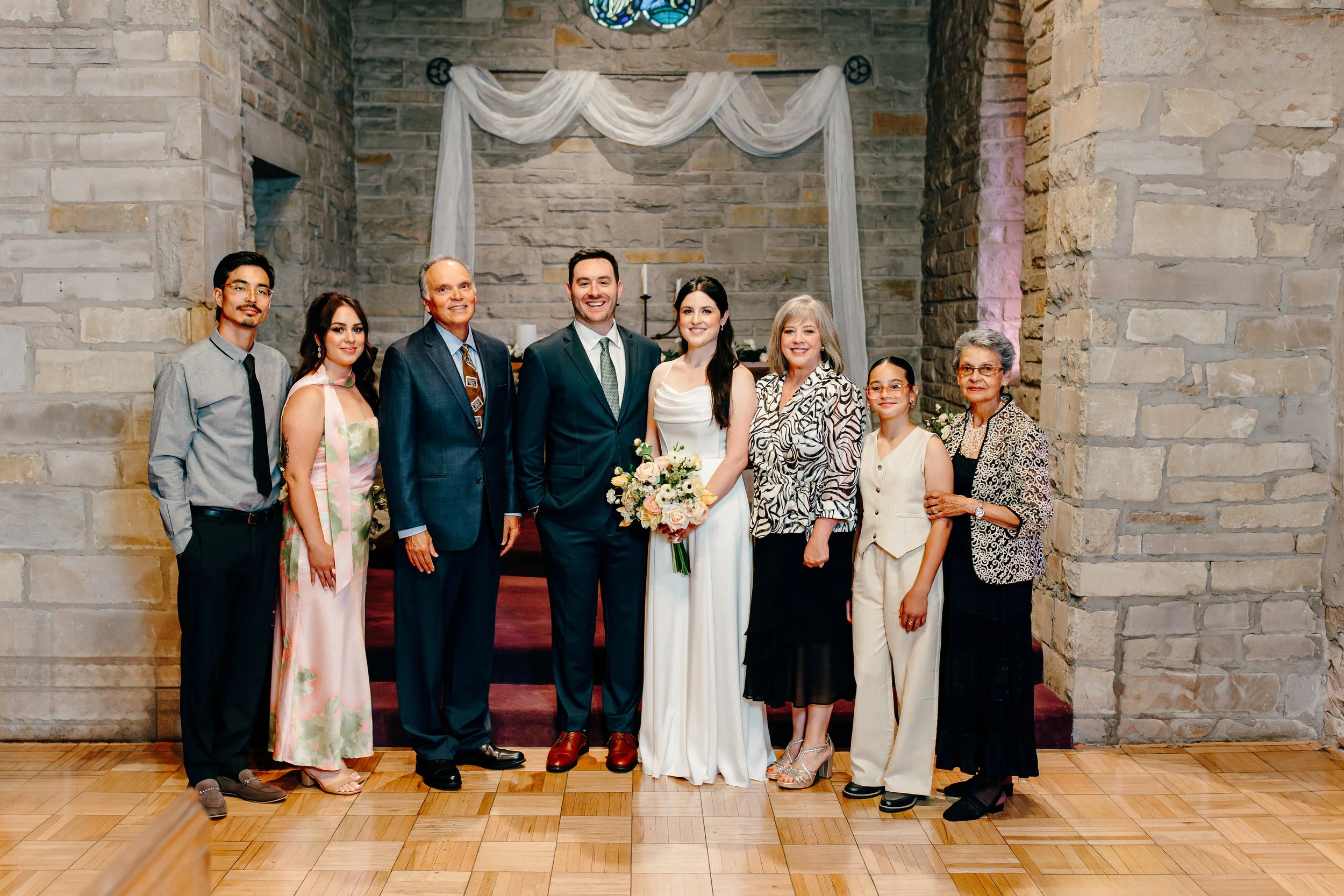 Pilgrim Chapel Midtown KCMO Wedding Hyde Park-3132.jpg
