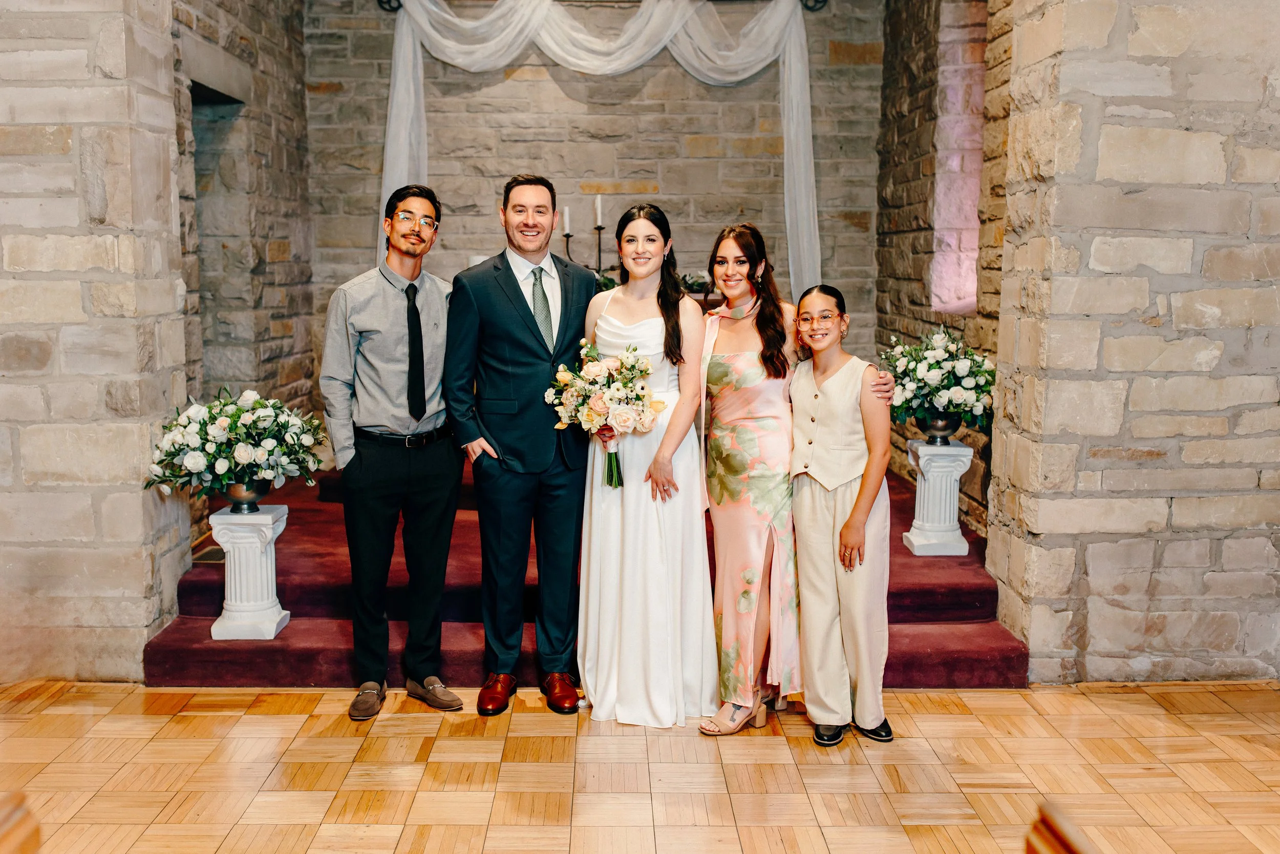 Pilgrim Chapel Midtown KCMO Wedding Hyde Park-3139.jpg