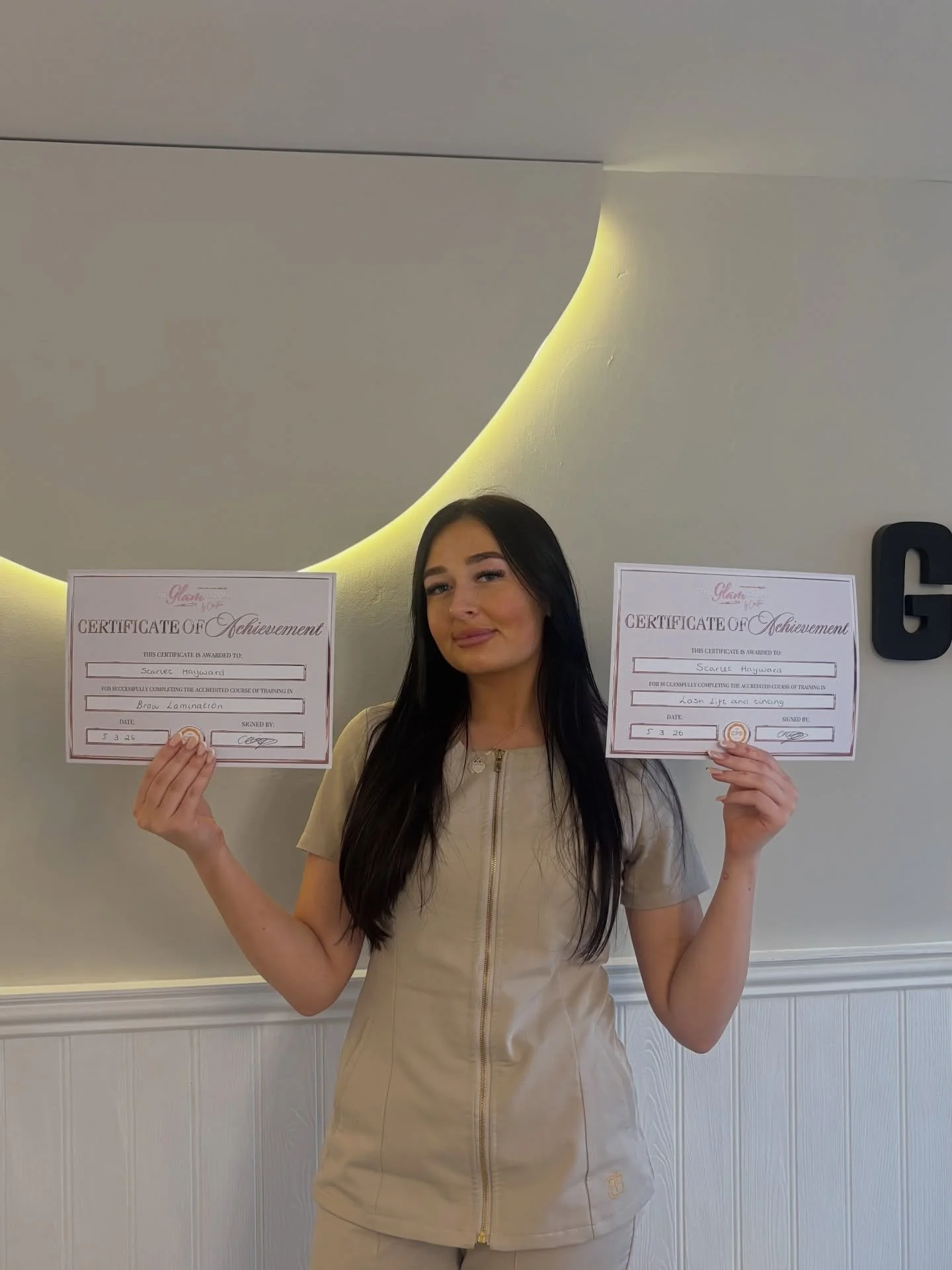Well done to our lash tech Scarlet who completed her Lash Lift &amp; Brow course 🤍 So proud 🥹

She will now be adding these to her list of services and they are available to book now! 

🎓 Lash Lift &amp; Brow Lamination Combined Course (2 Days)
Le