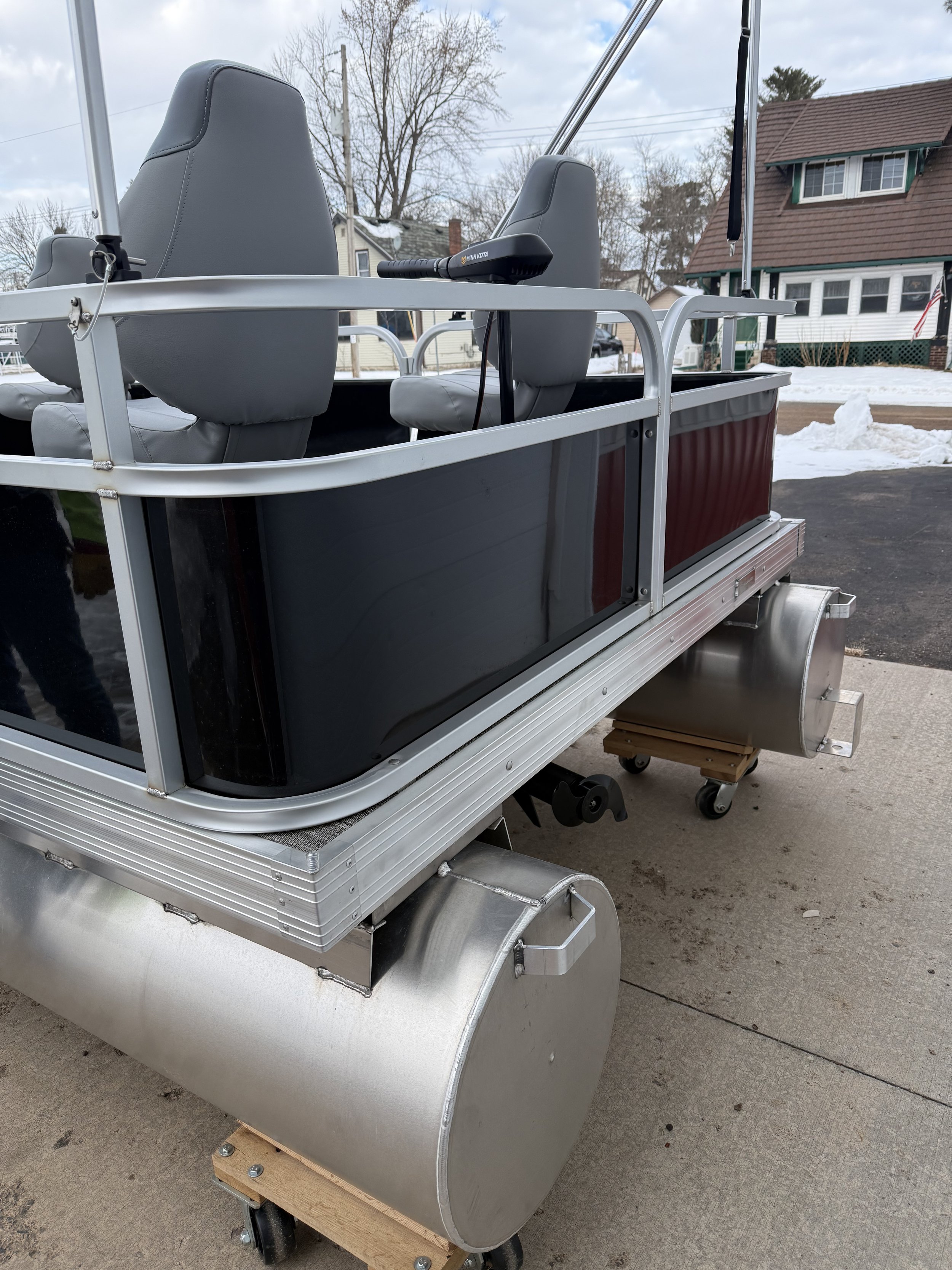 LC TMC Pontoon Back.jpg