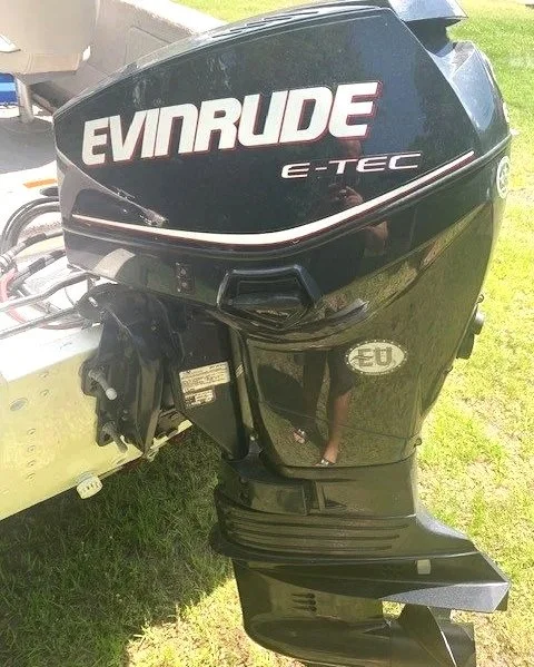 Evinrude+E-Tec.jpg