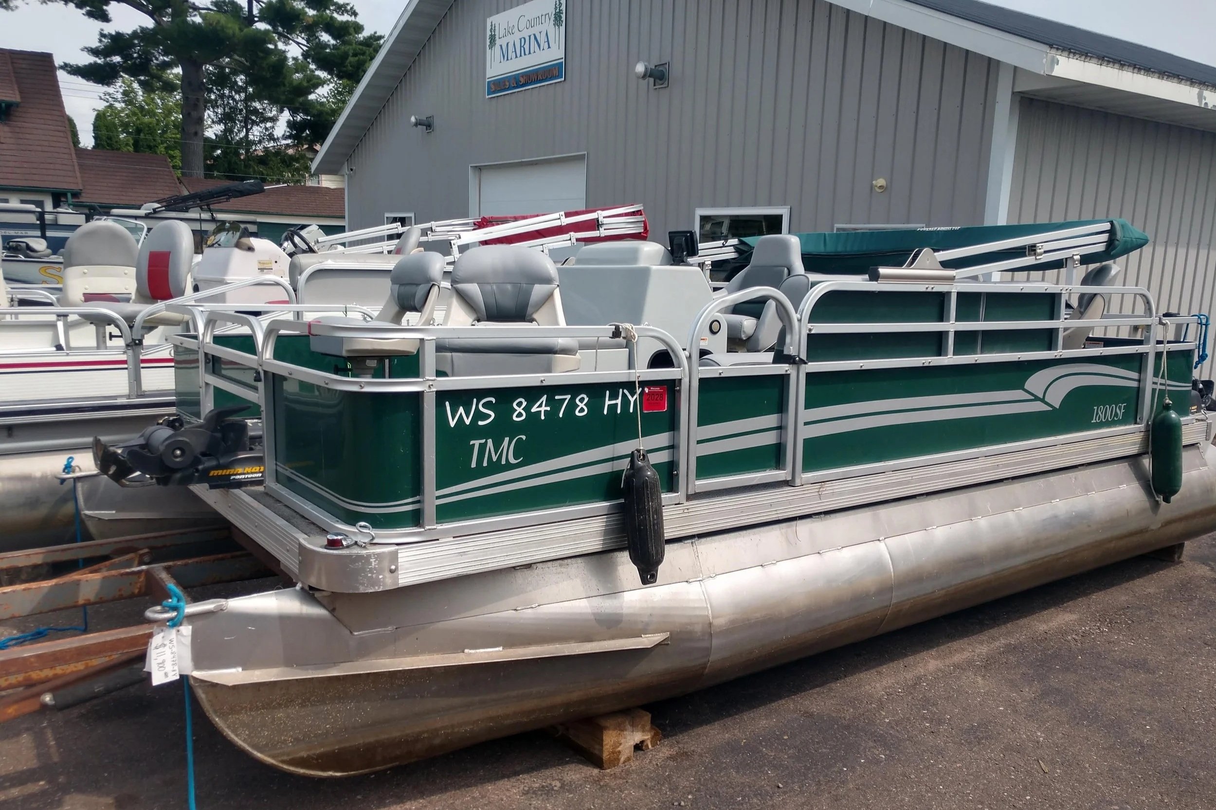 TMC PONTOON
