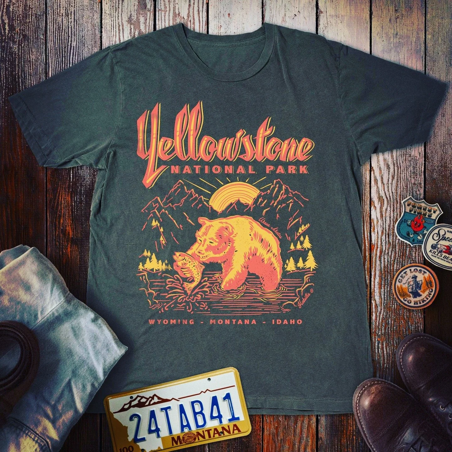 Golden hour in Yellowstone, captured in a tee. 🐻🌄
Vintage-inspired, built for the trail or everyday wear.

Now available in the shop&mdash;link in bio.

- - - -
#yellowstonenationalpark #graphictees #streetwear #nationalparks #graphicshirt