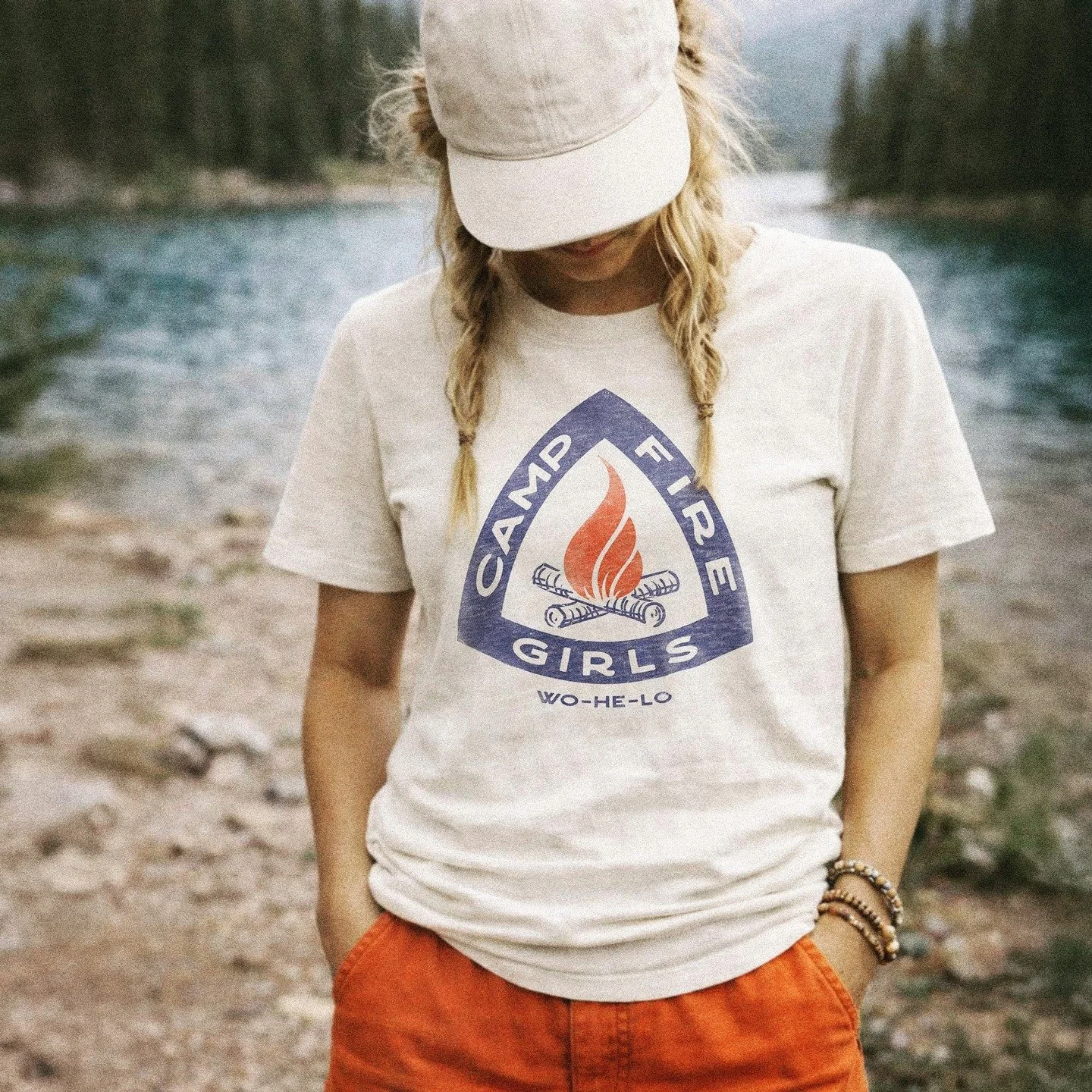 Vintage outdoor energy, made for everyday wear. Clean, classic, and ready for wherever you take it.

Available now in the shop.

#vintagetees #outdoorstyle #gorpcore #campinglife #graphictees