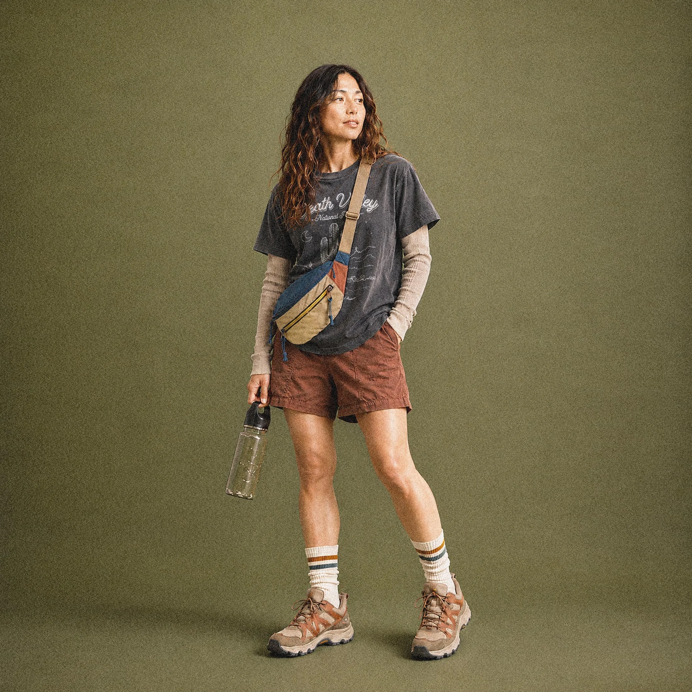 death-valley-national-park-shirt-woman.jpg