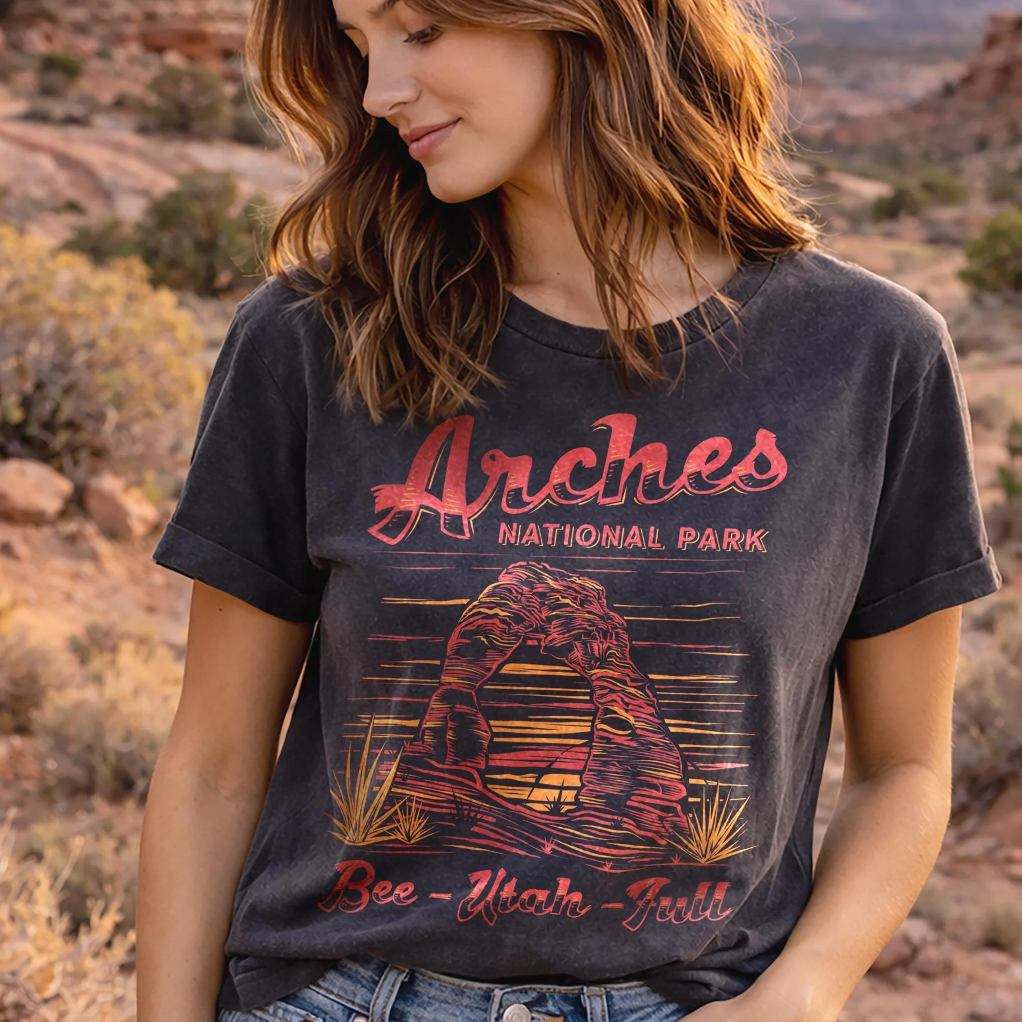 arches-national-park-graphic-shirt-woman.jpg
