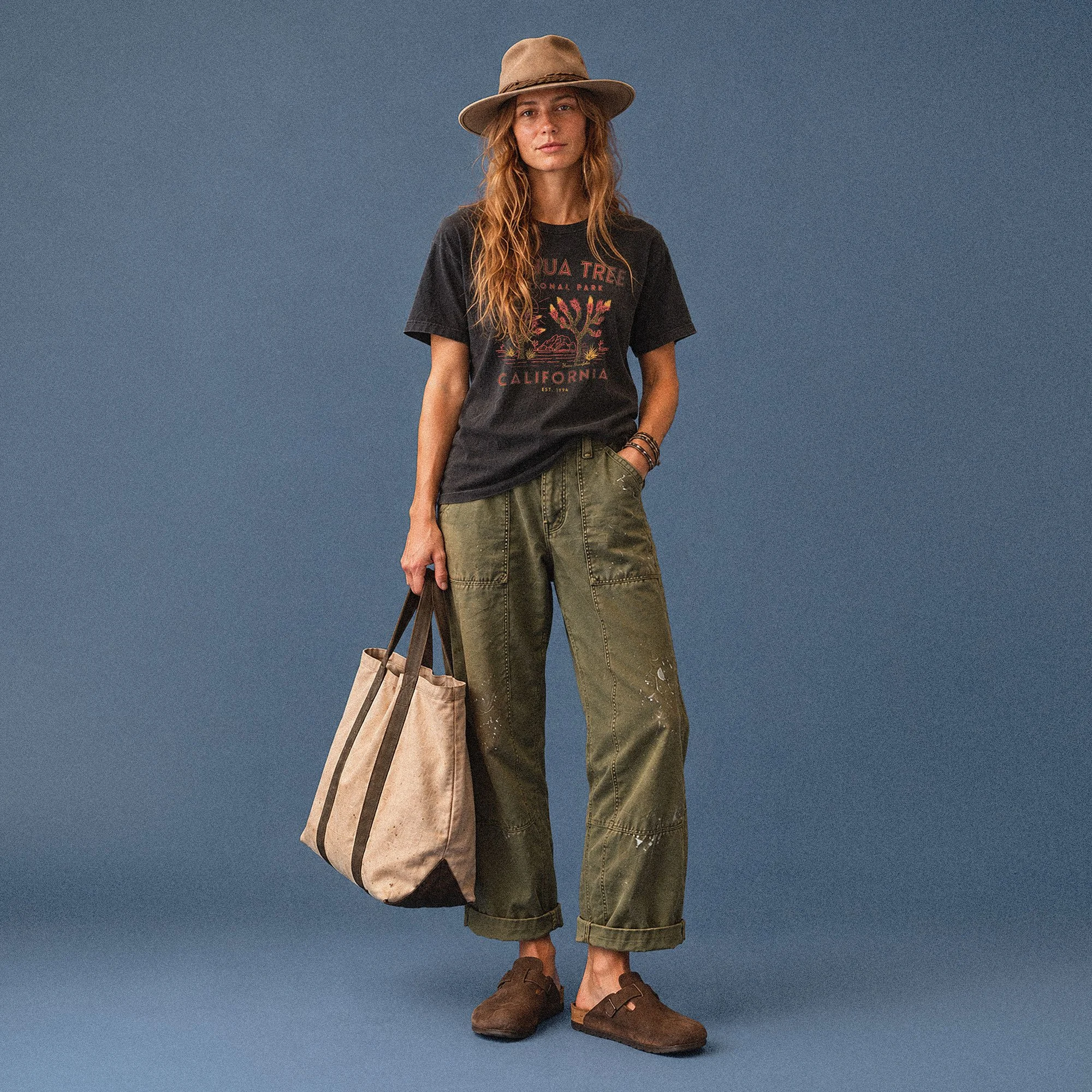 Lifestyle-Women-Studio-Pants-Joshua-Tree.jpg