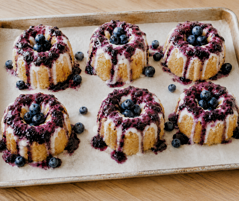 lb cake mini blue.png