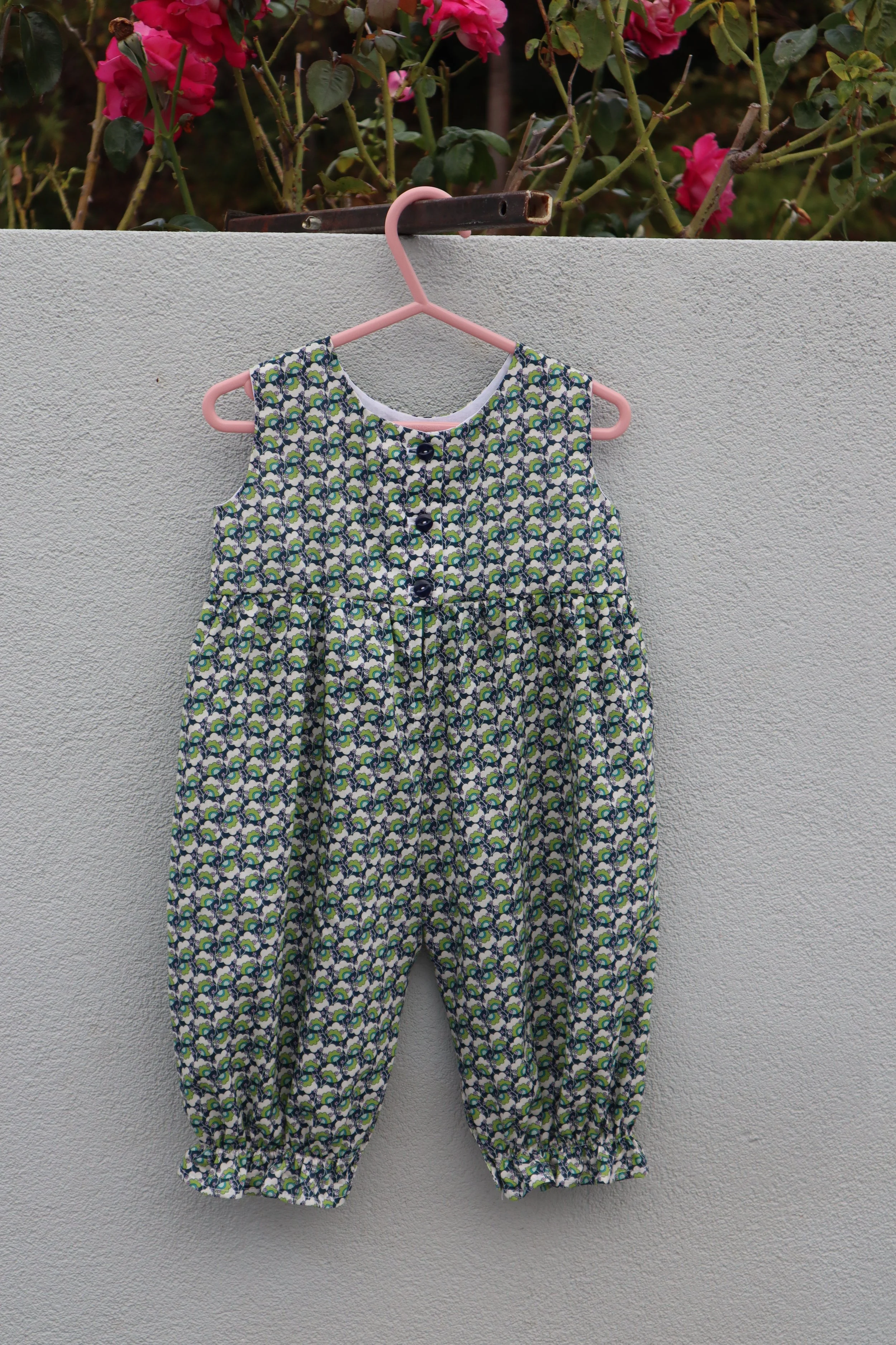 Liberty print oncies back.JPG