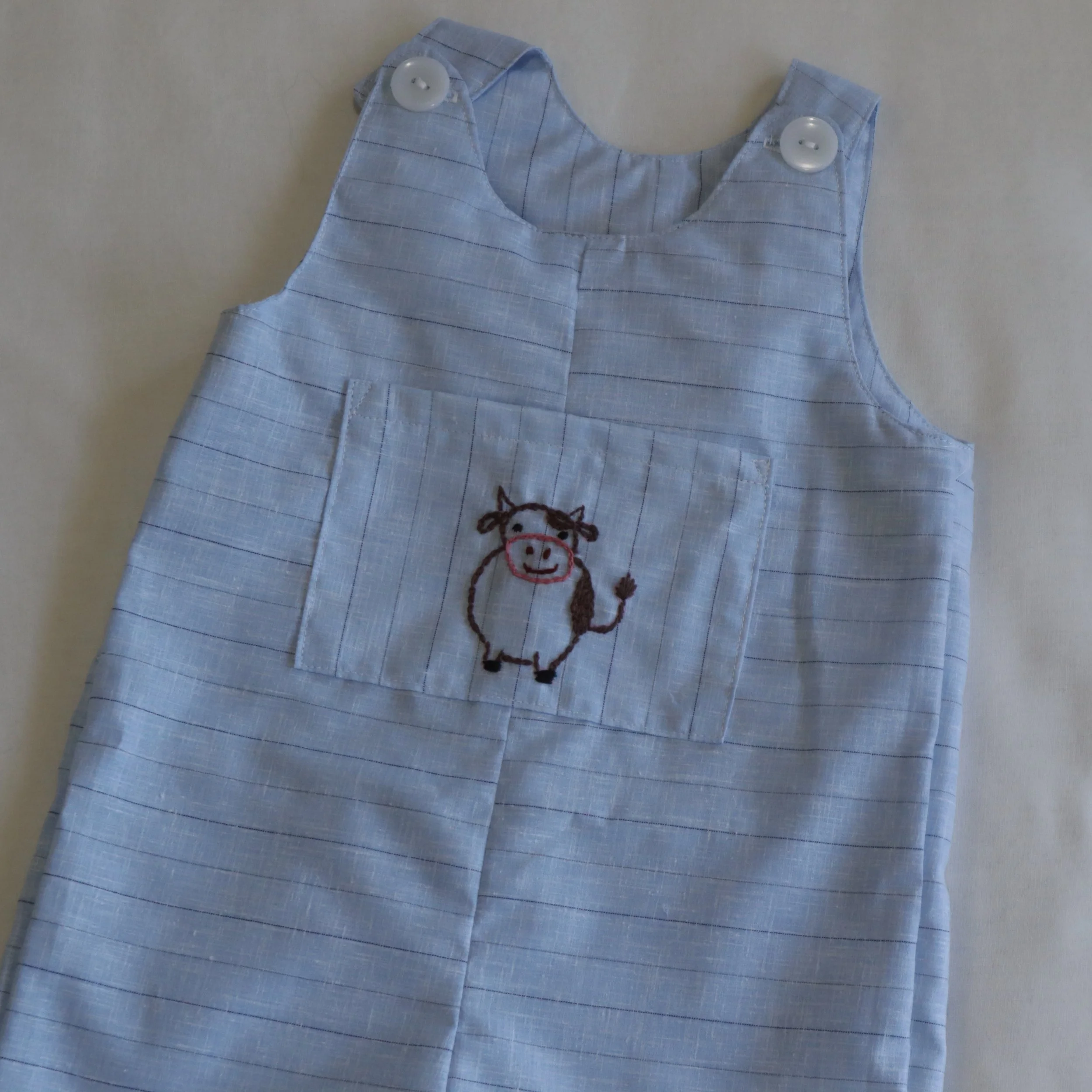 Cow embroided overall large front pocket (2).JPG