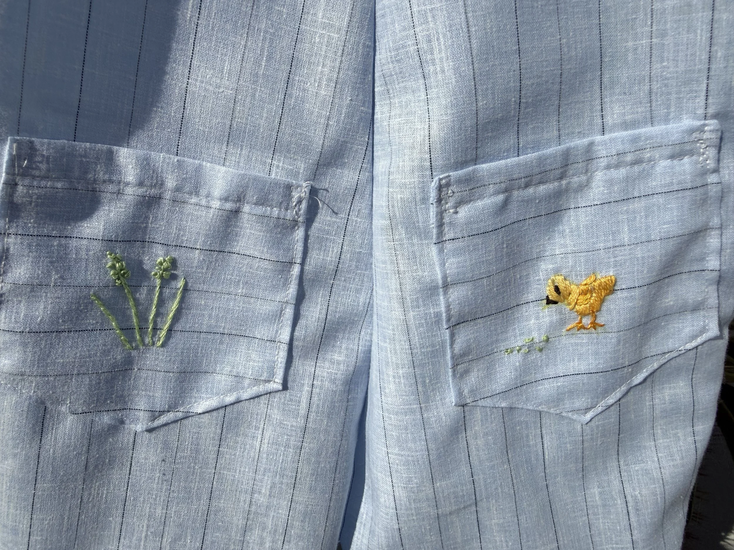 Roster embroidered large back pockets.jpeg