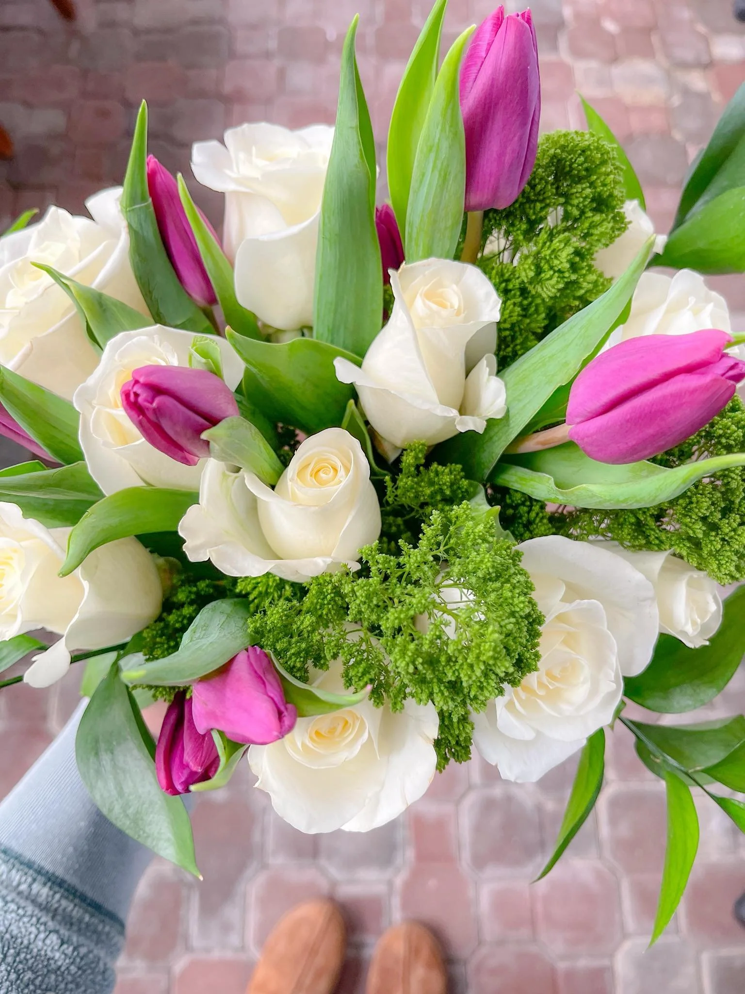 Roses & Seasonal Mix