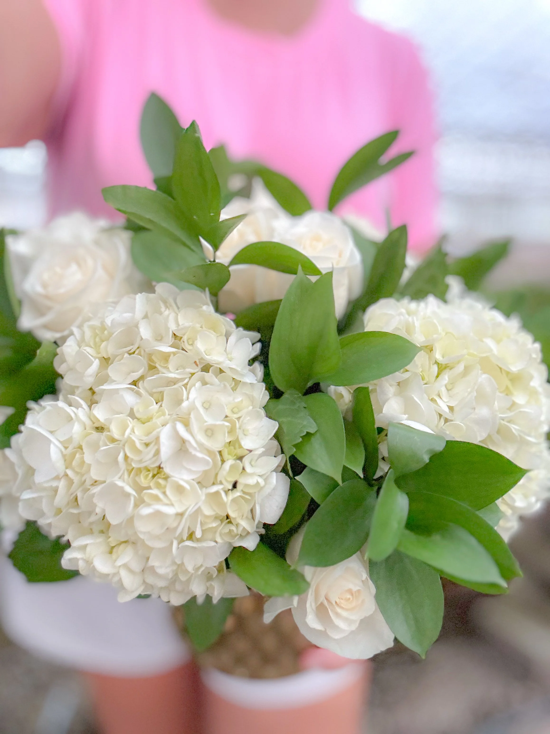Roses & Hydrangea Fresh Flower Arrangement