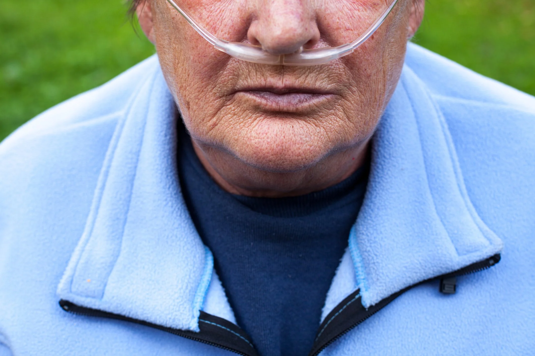 Person with oxygen 