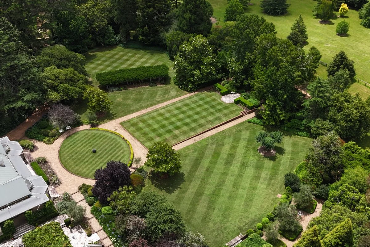 Dream Green services provide expertise in soils, plants and innovative design for enduring and captivating outdoor spaces across NSW and ACT.