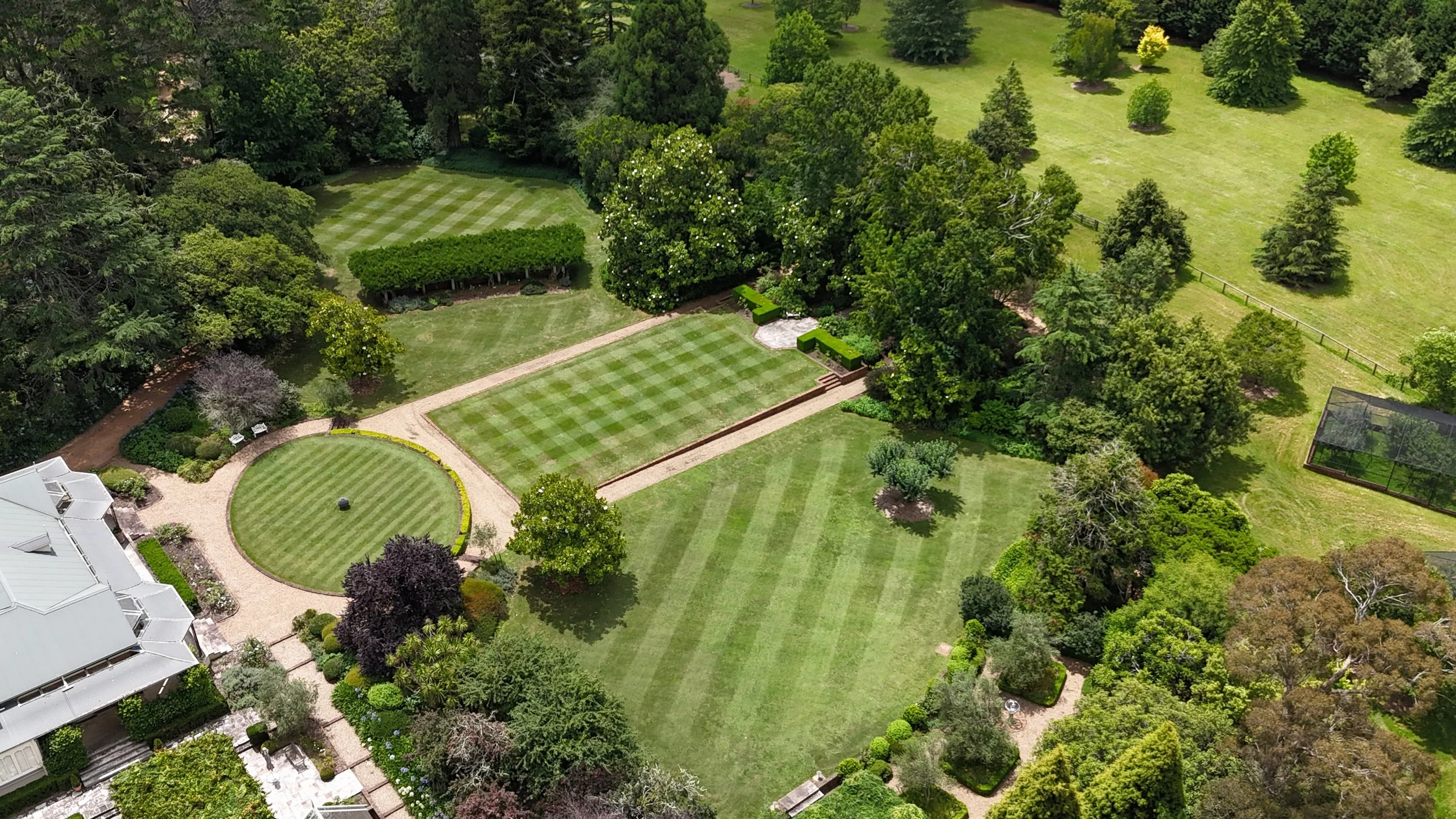 From soil to site, consulting to construction, Dream Green covers every aspect of horticulture and landscape across NSW and the ACT.