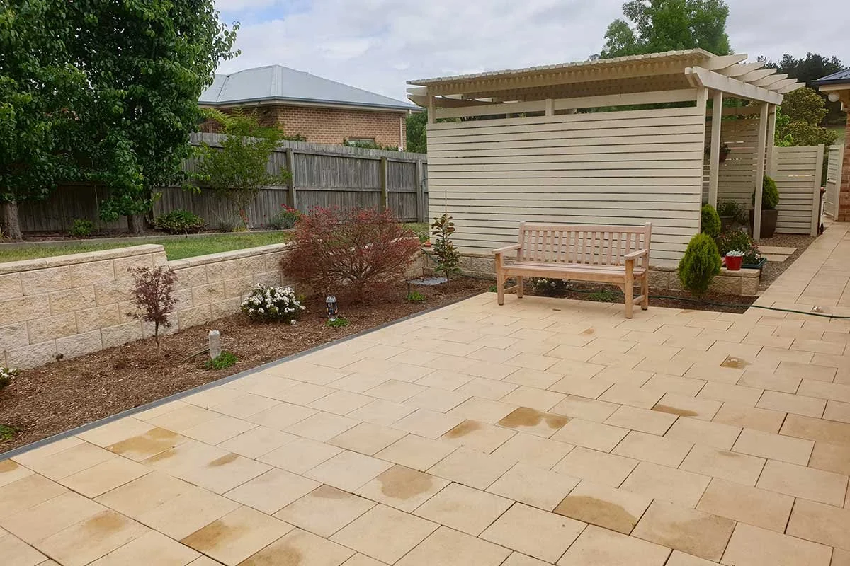 dream-green-bowral-courtyard-2.jpg