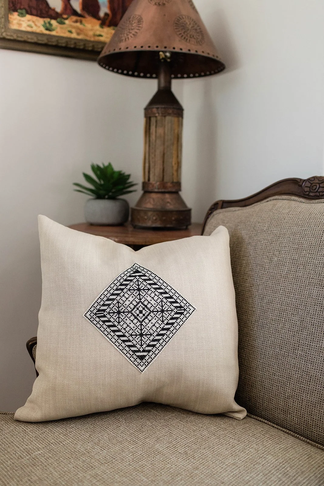 Darzah Diamond Pillow Cover Beige.jpg