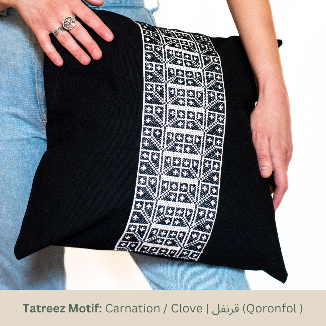 Darzah Pillow Cover Black Carnation.png