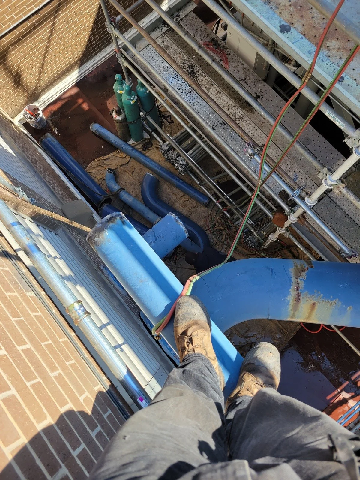 Multi-story take out job, from birds eye view