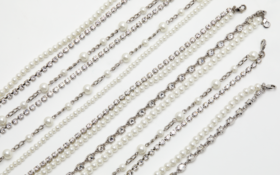 Stuart Weitzman, Emails