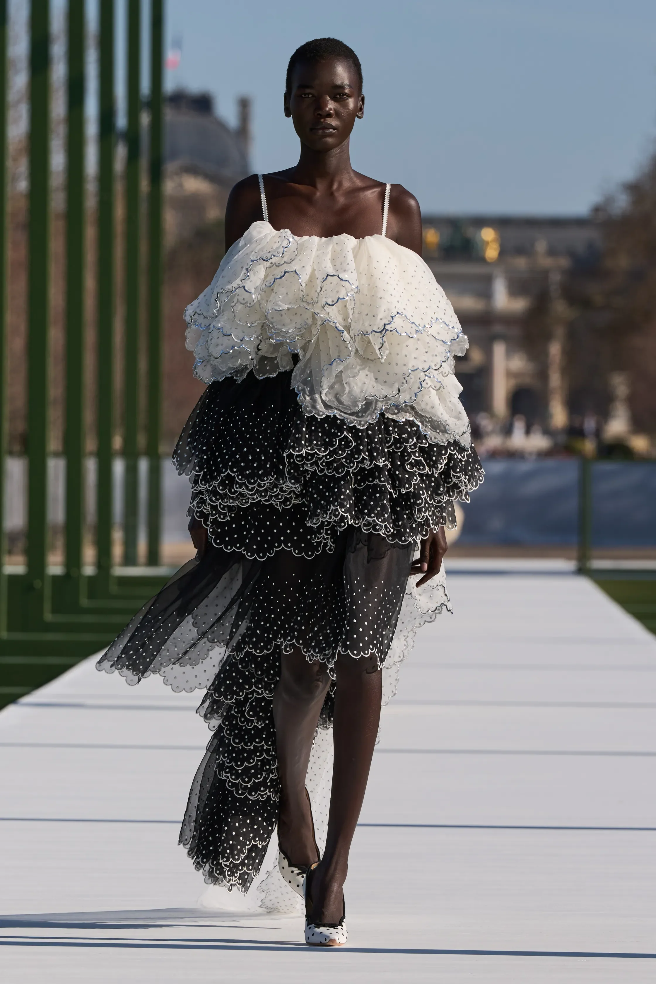 00023-christian-dior-fall-2026-ready-to-wear-credit-gorunway.webp