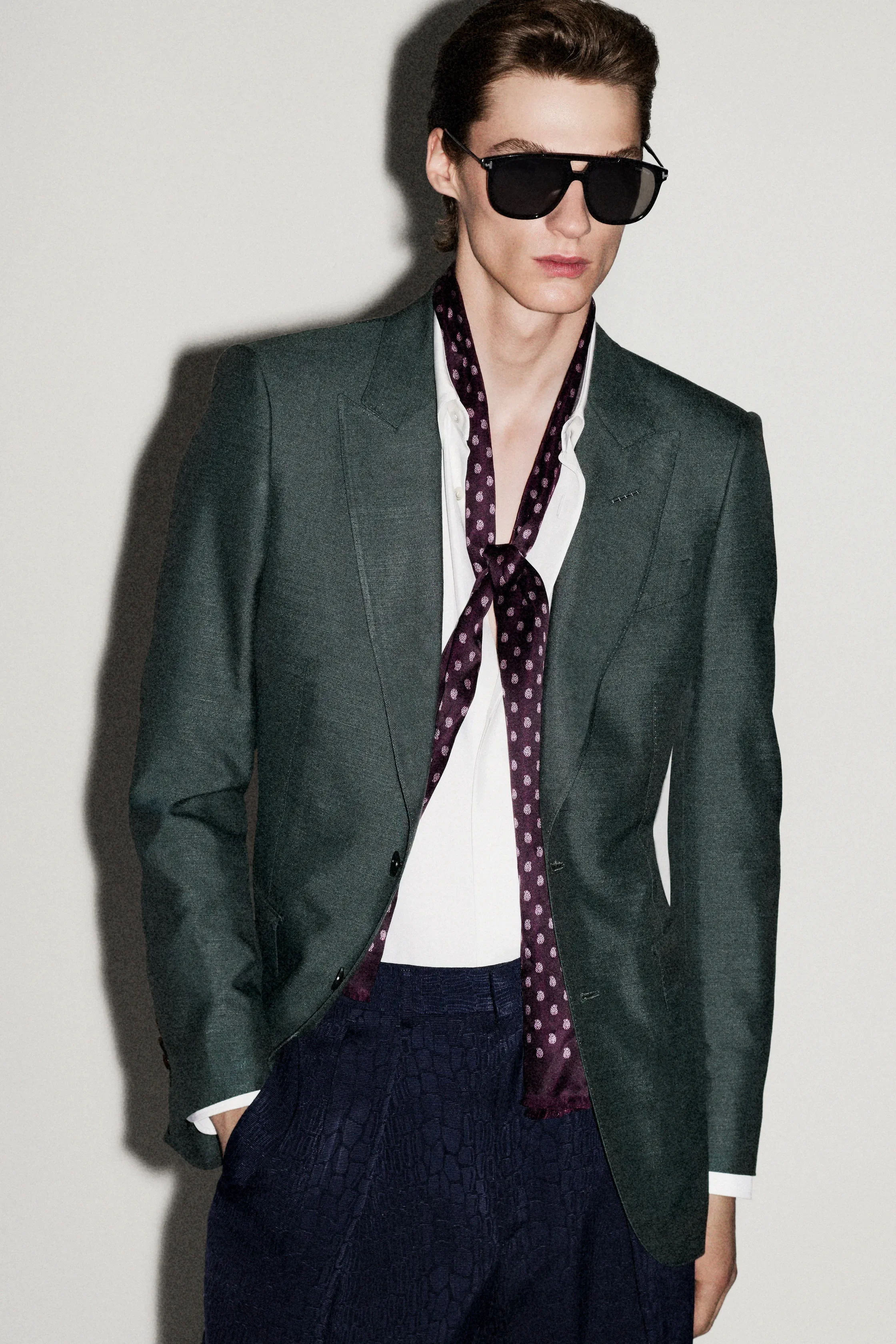 00012-tom-ford-resort-menswear-2026-credit-brand.webp