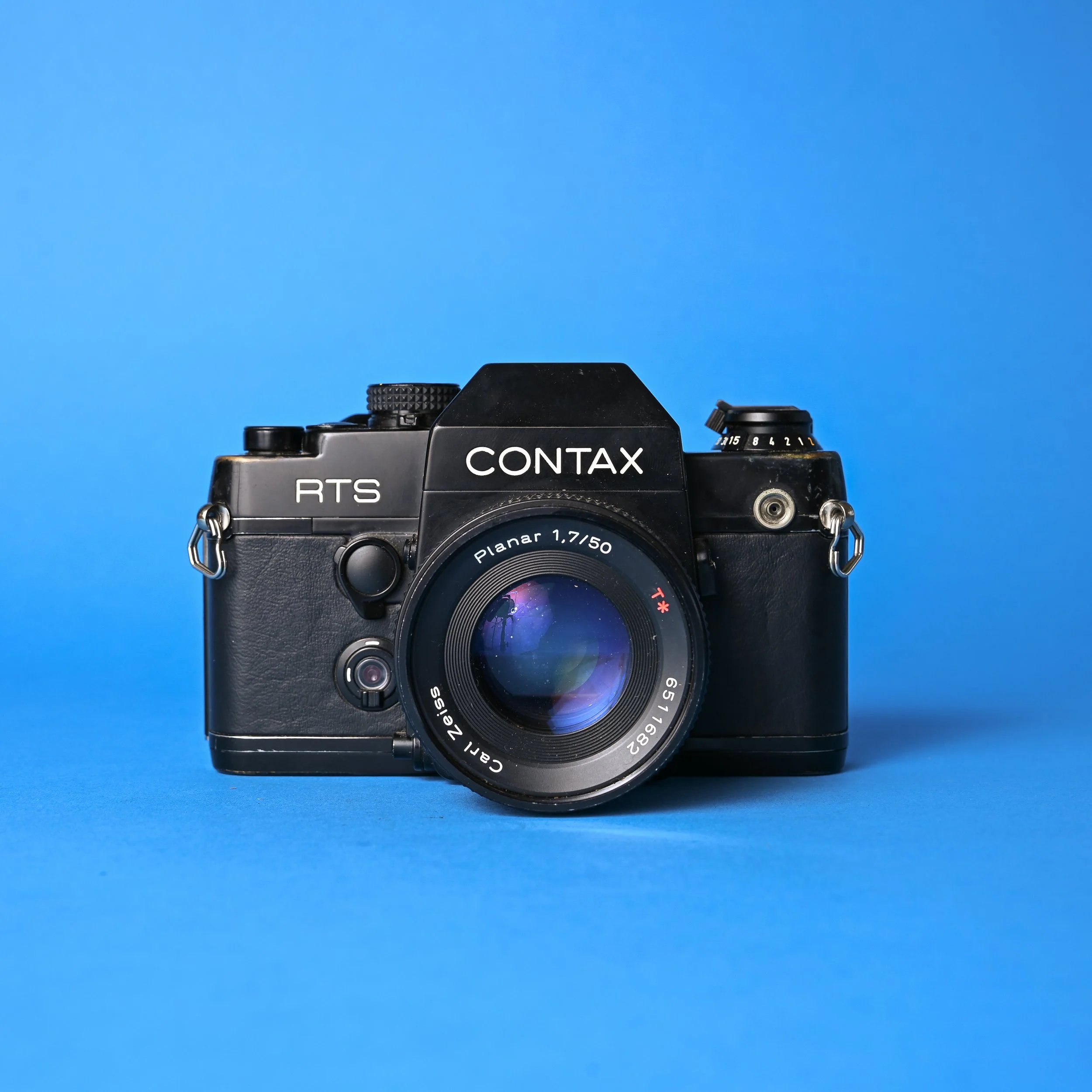 CONTAX RTS II FILM CAMERA