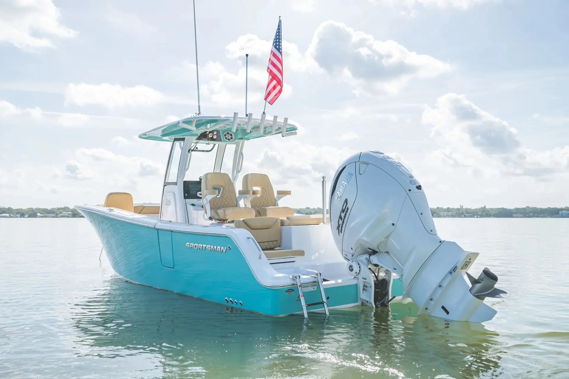 Light Hull Color