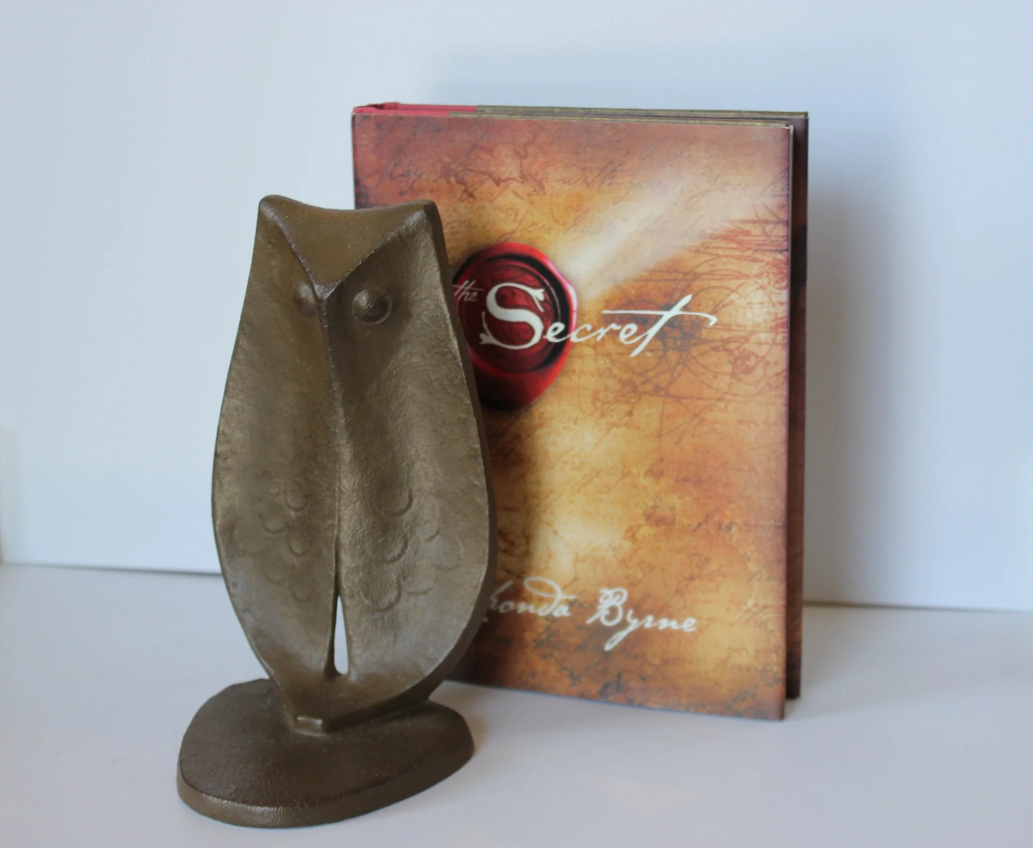Solid iron handmade owl bookends from Japan
