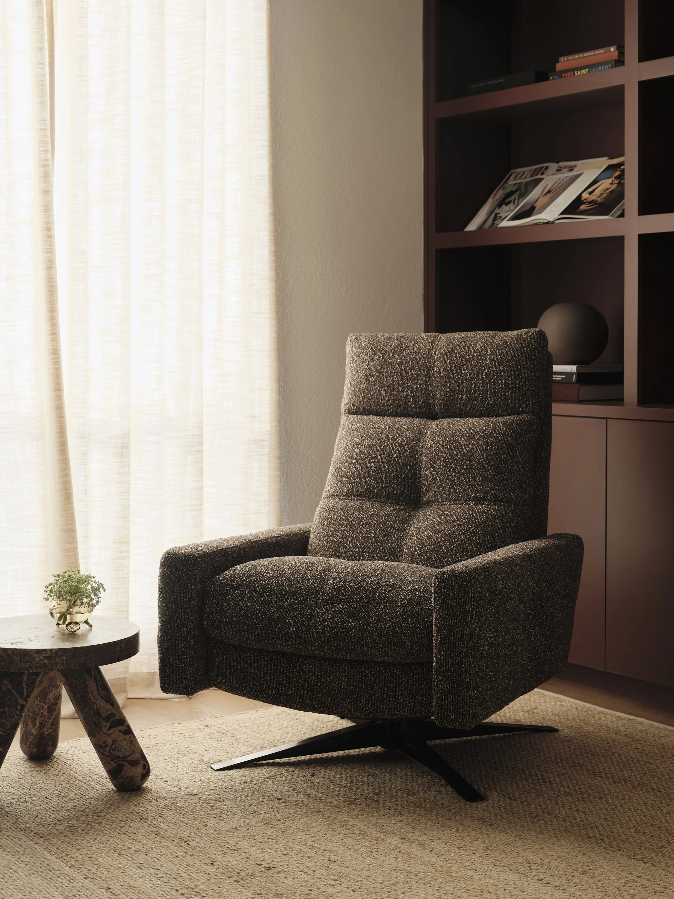 American Leather Rainier Air Quinn Recliner 