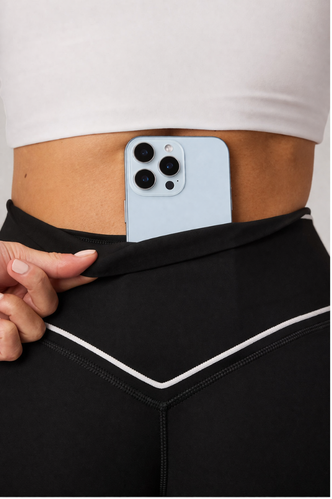 No-seam TLC legging blackwhite (close).png