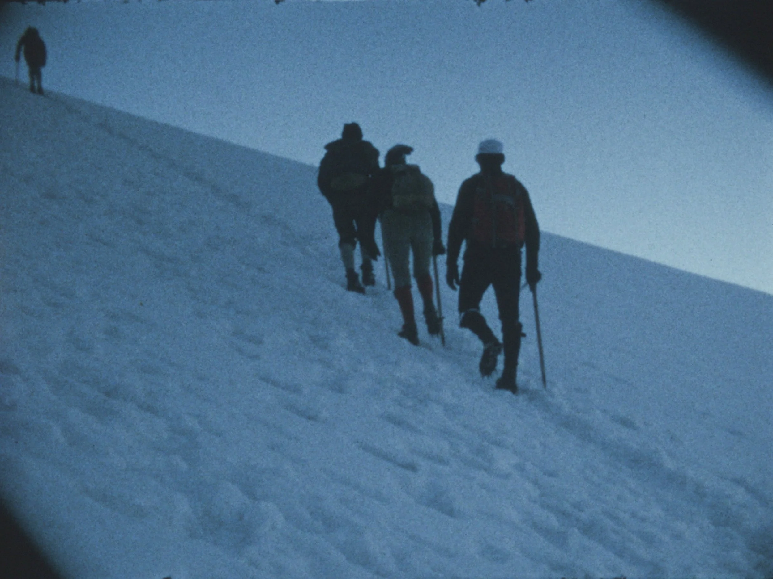 When White Blankets-21.jpg