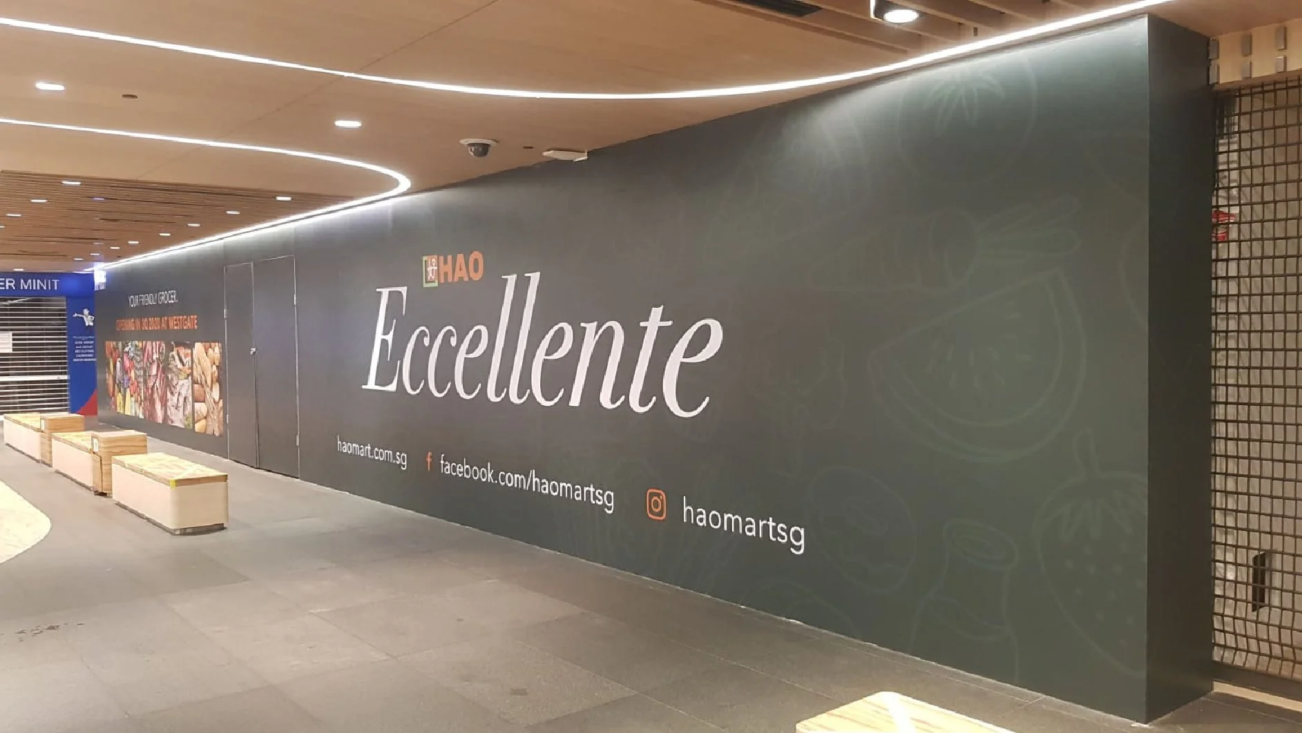 hoarding at westgate-01.jpg